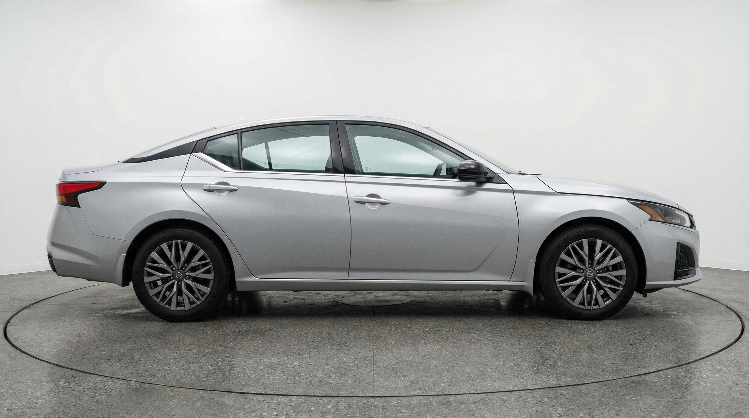 Thumbnail: 2025 Nissan Altima - 11