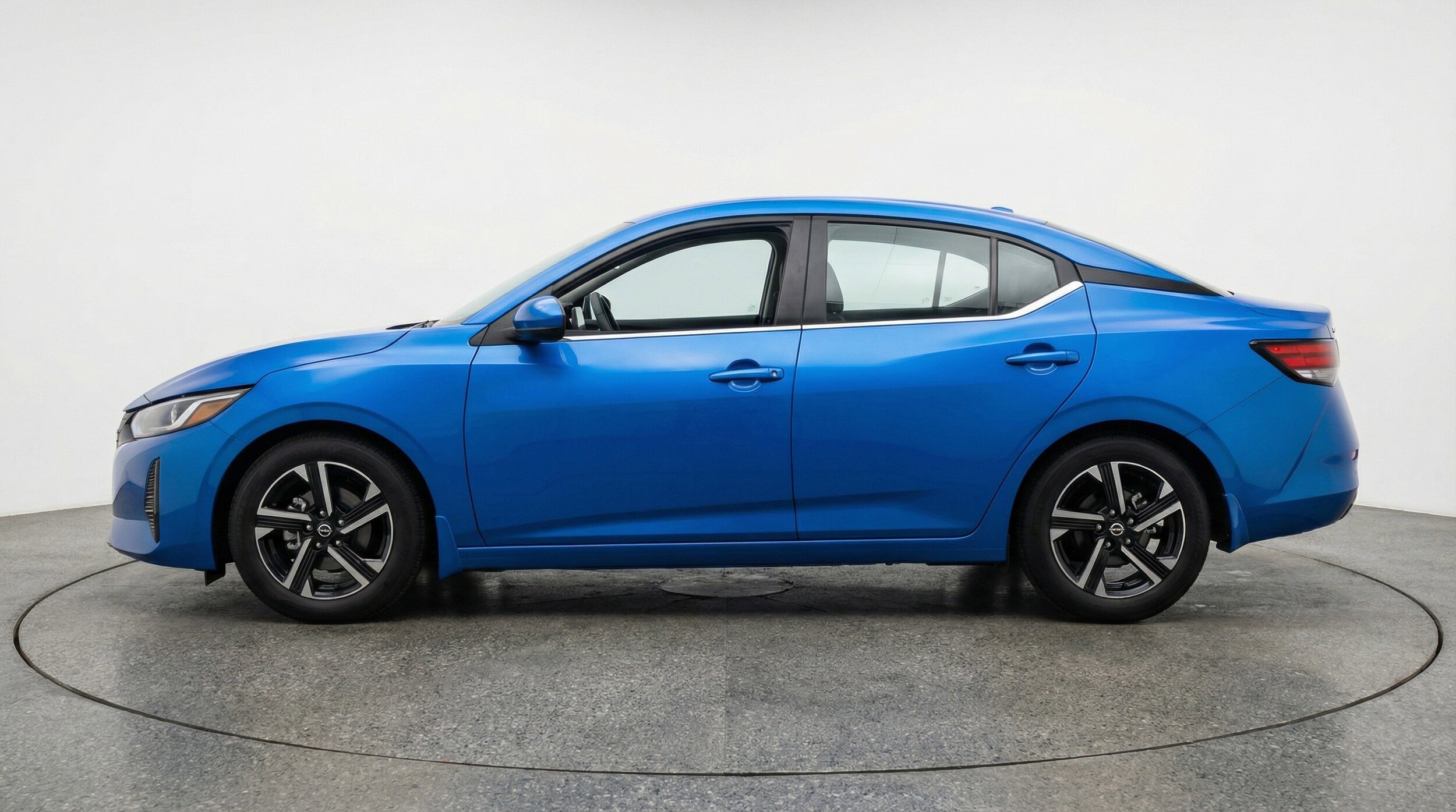 Thumbnail: 2025 Nissan Sentra - 5