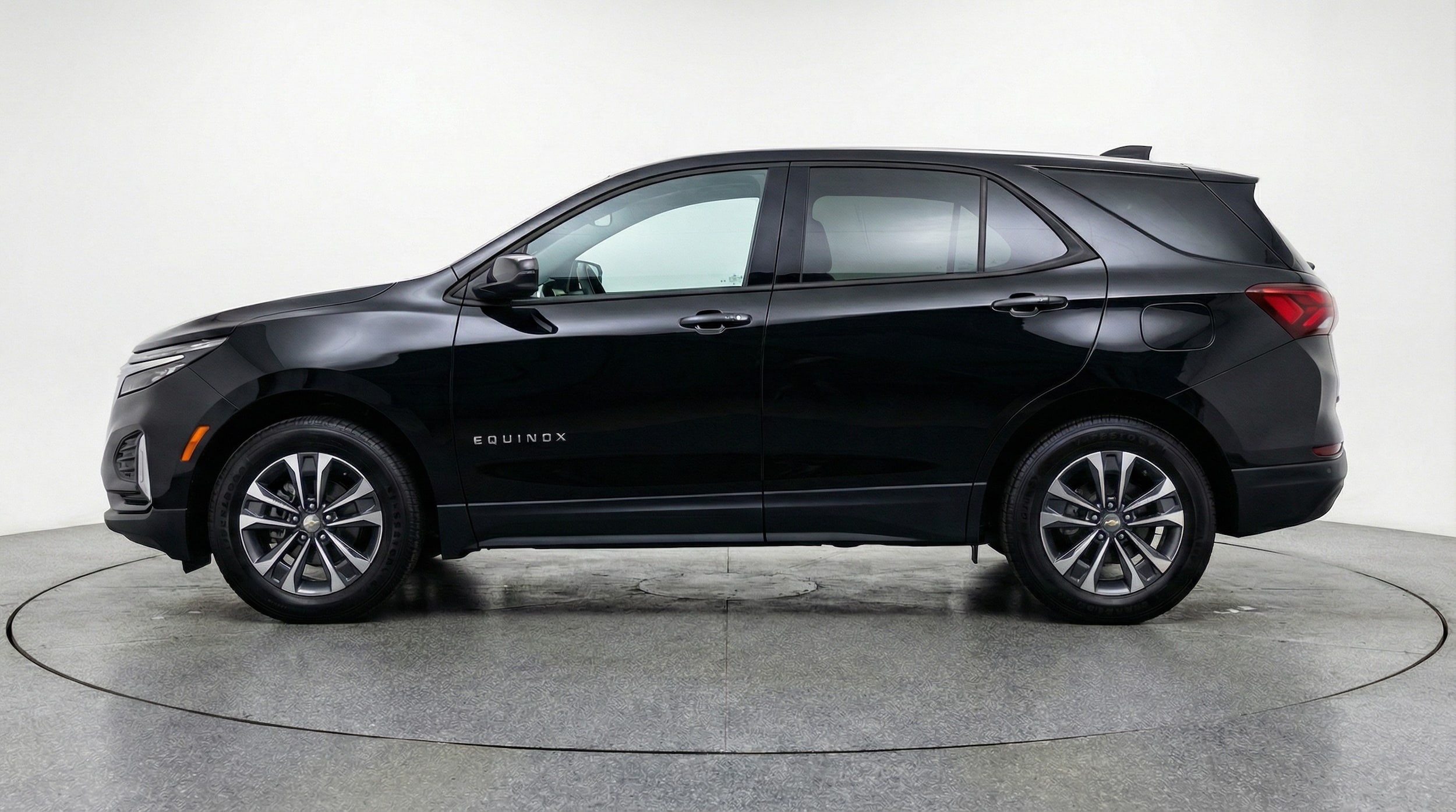 Thumbnail: 2025 Chevrolet Equinox - 4