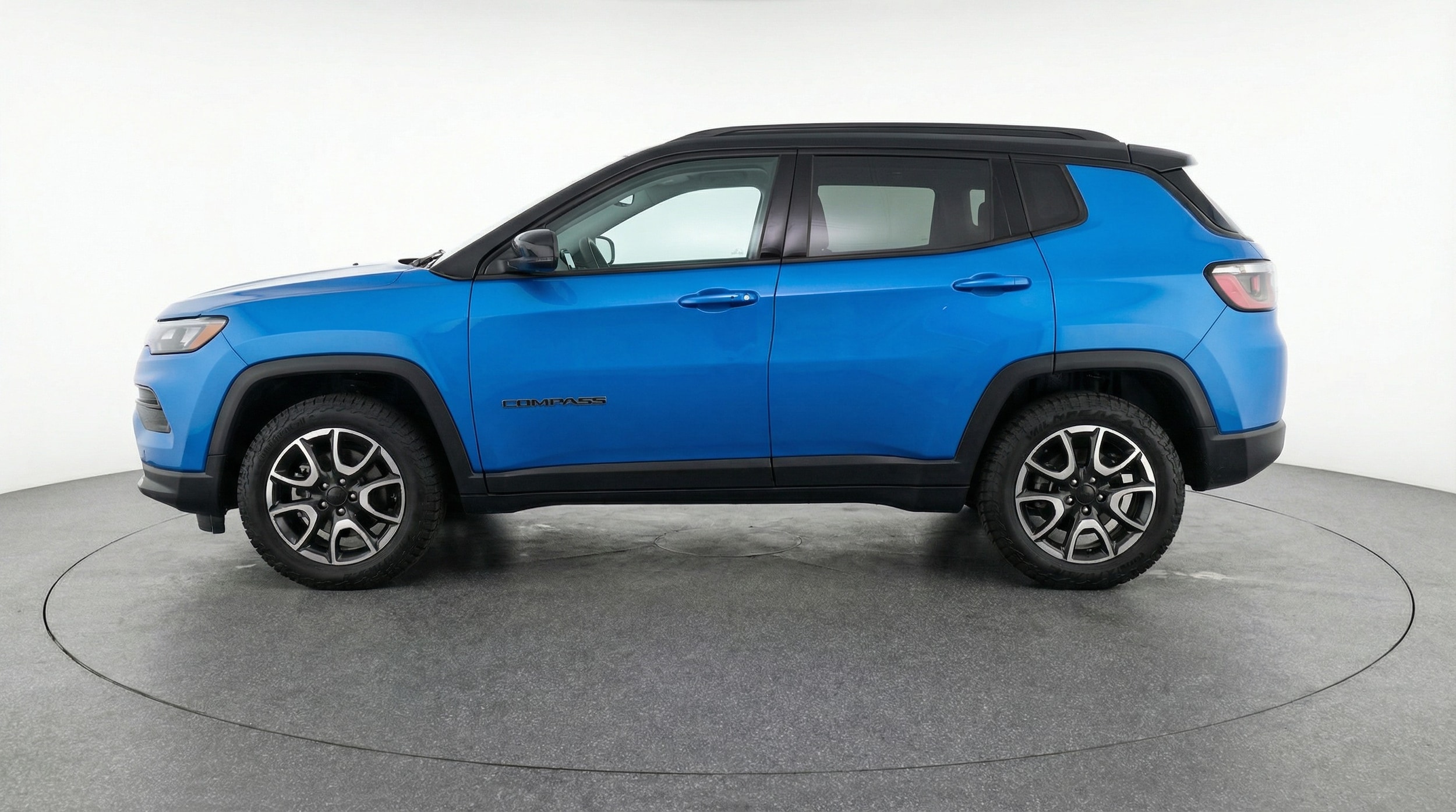 Thumbnail: 2025 Jeep Compass - 4