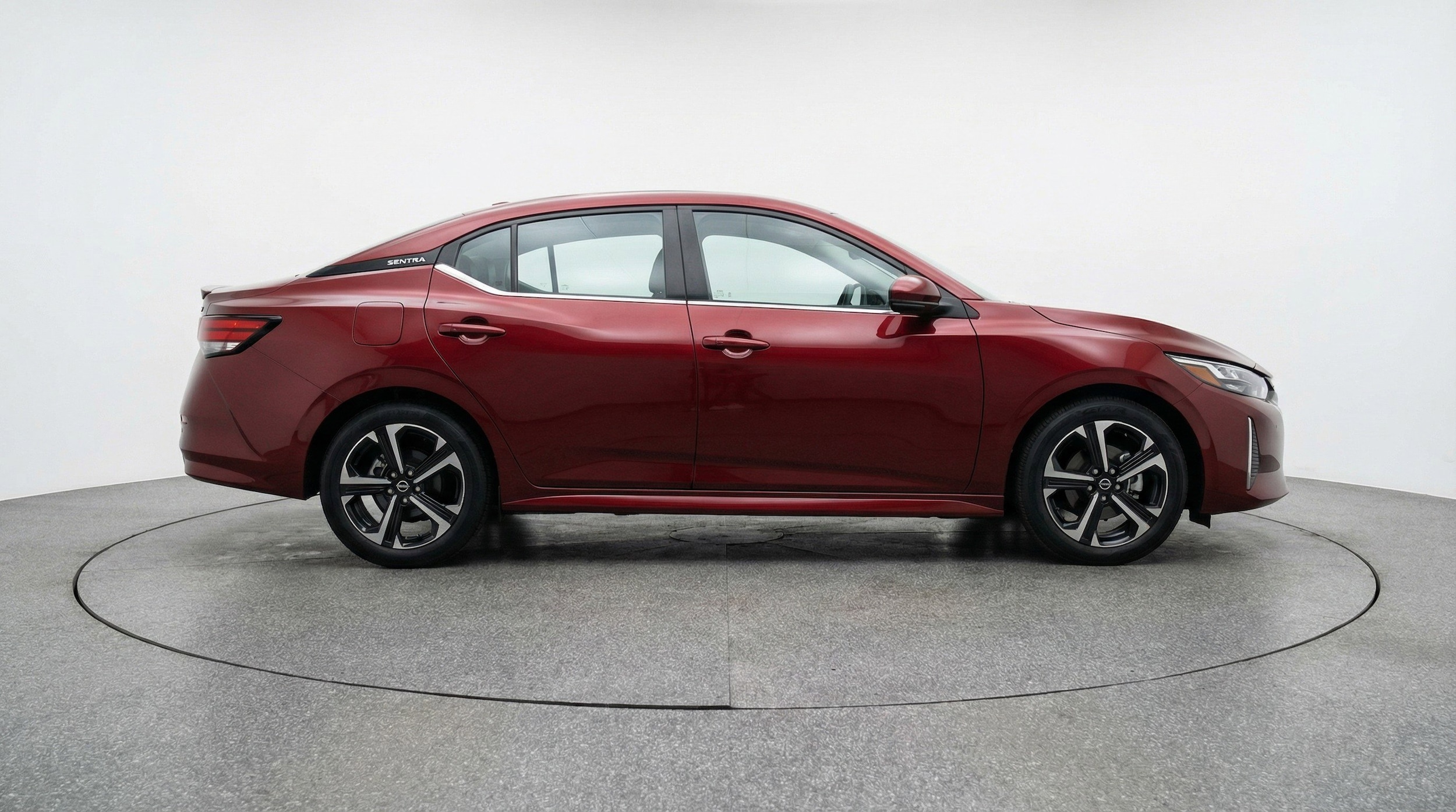 Thumbnail: 2025 Nissan Sentra - 11