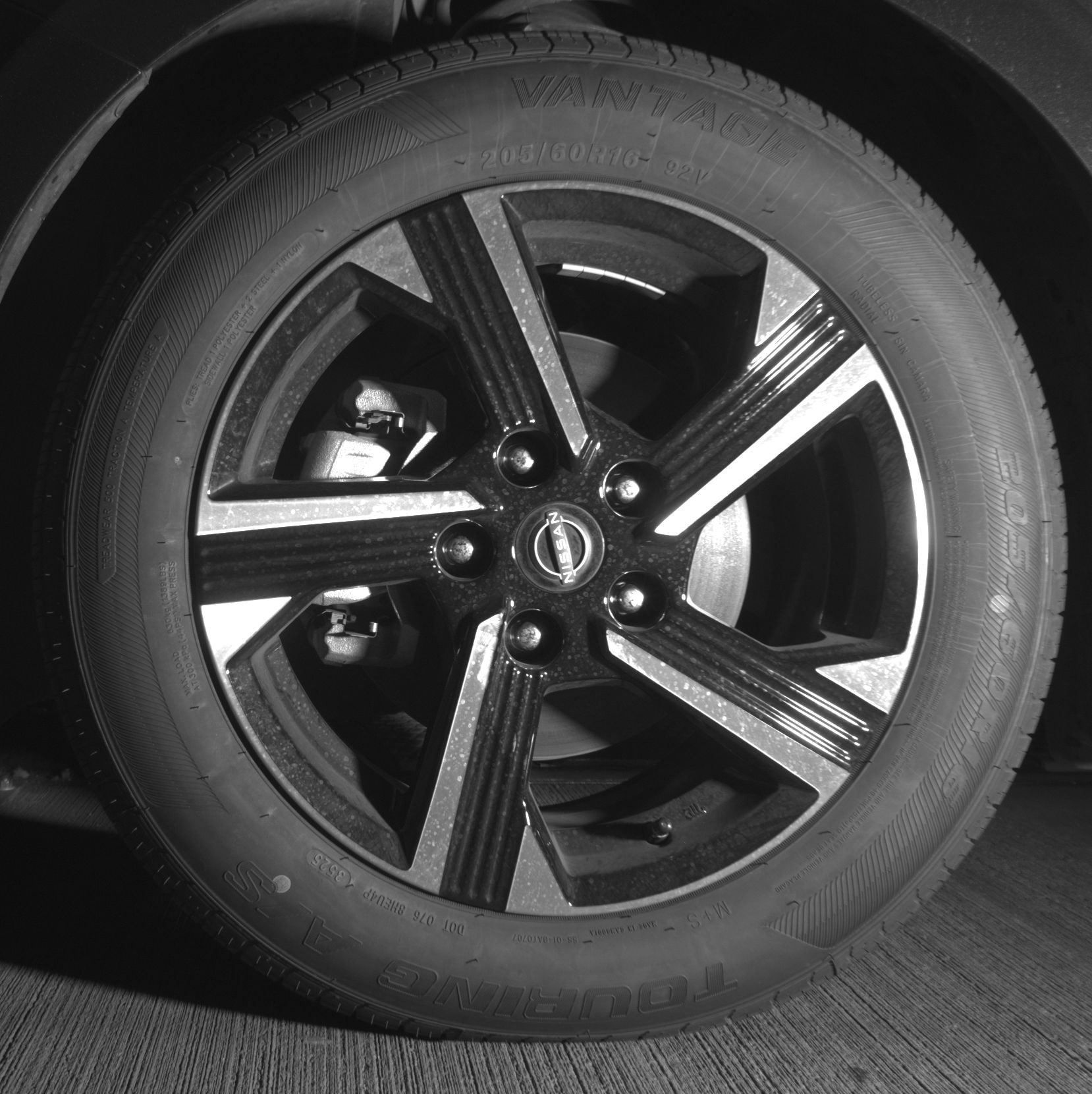 Thumbnail: 2025 Nissan Sentra - 9