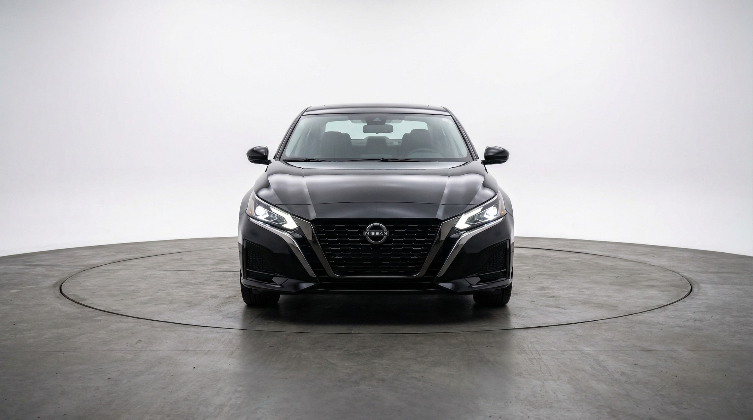 Thumbnail: 2025 Nissan Altima - 2