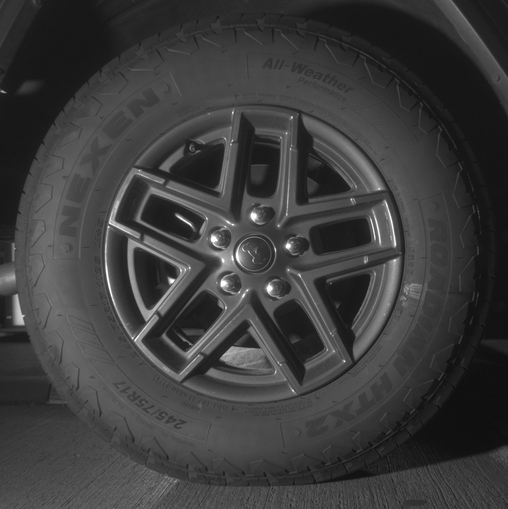 Thumbnail: 2025 Jeep Wrangler - 15