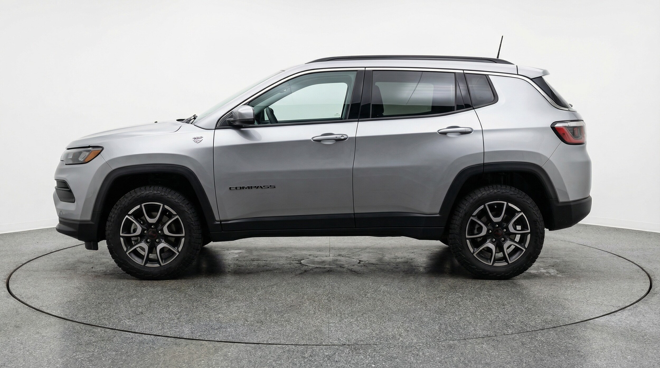Thumbnail: 2025 Jeep Compass - 4