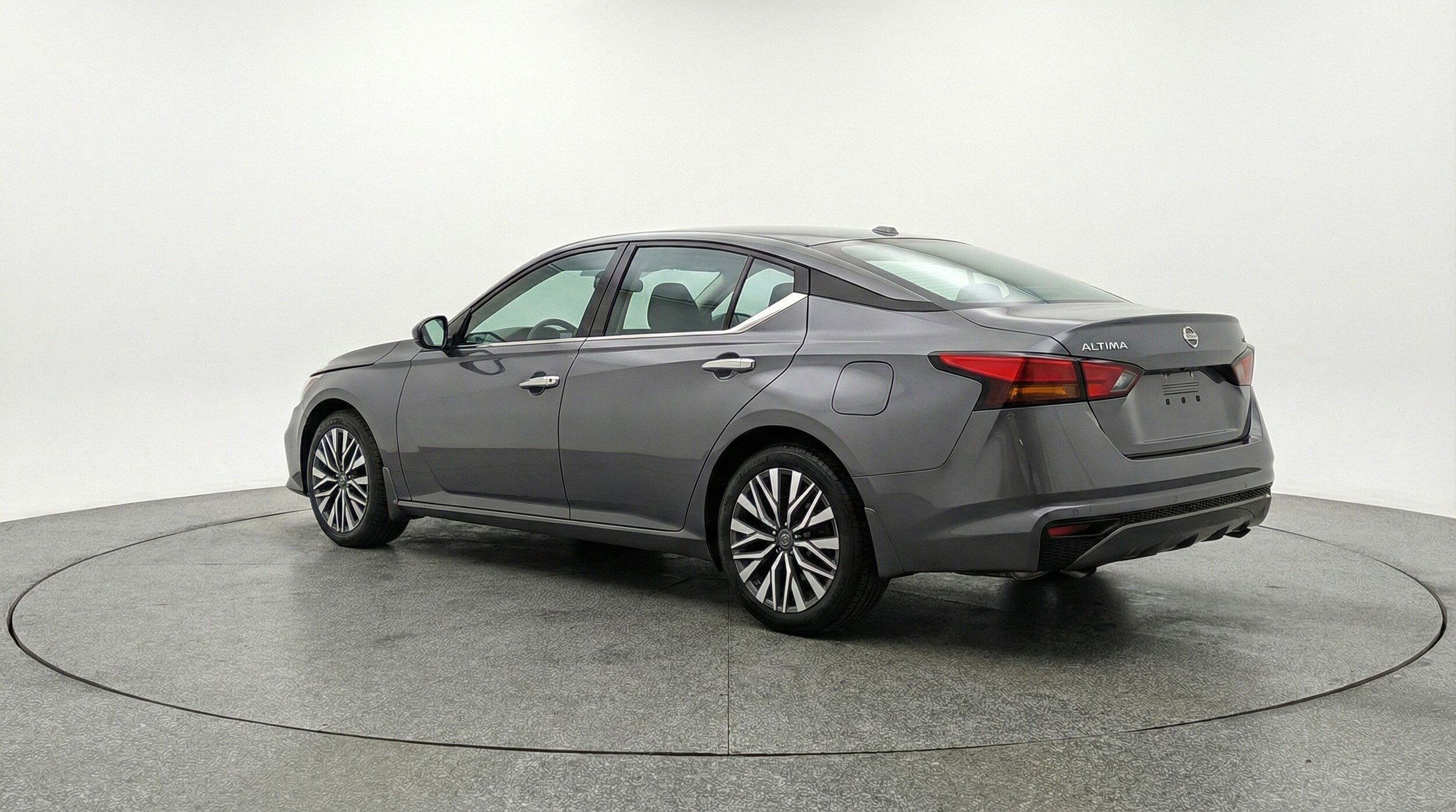 Thumbnail: 2025 Nissan Altima - 6