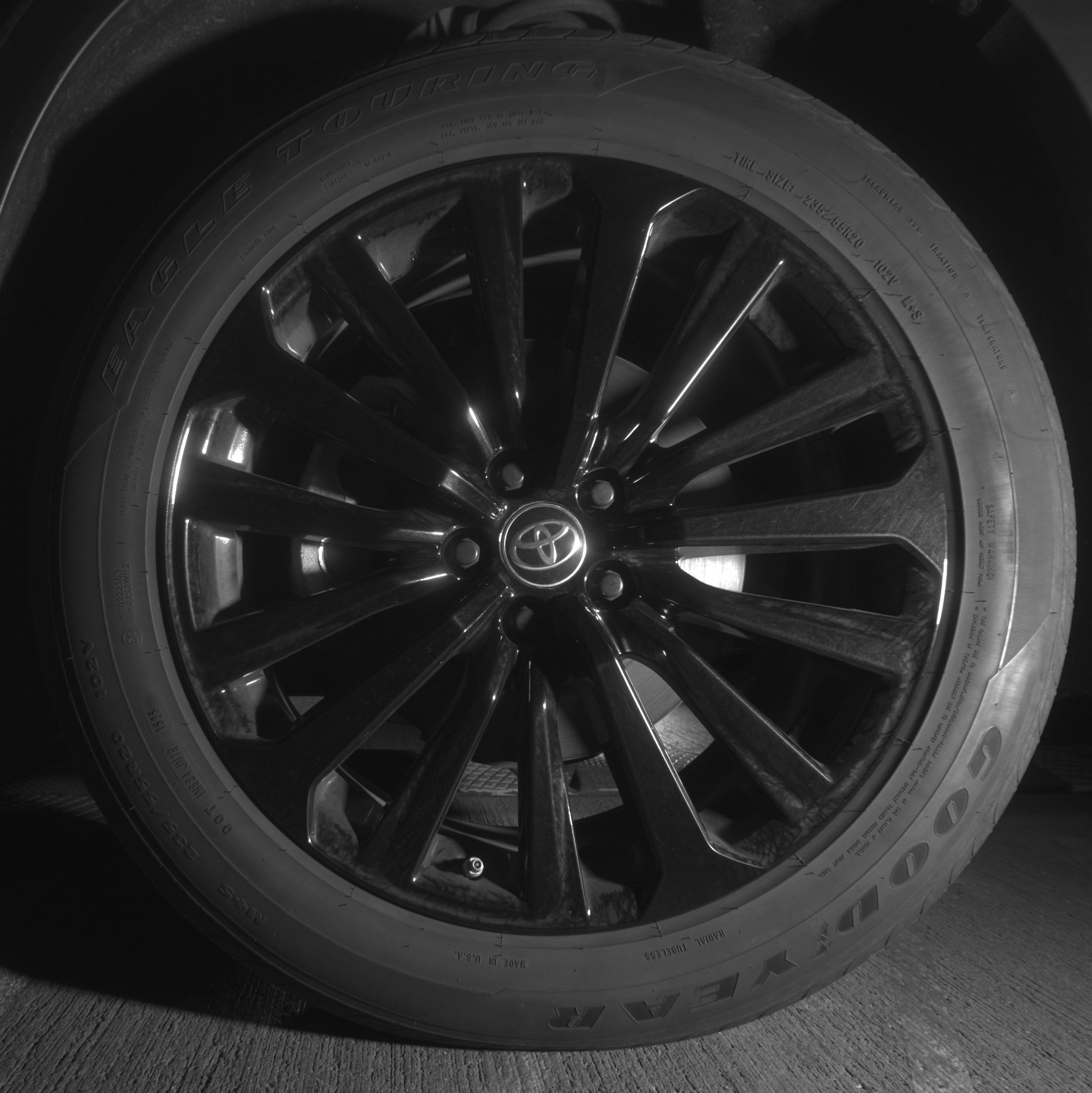 Thumbnail: 2025 Toyota Highlander - 12