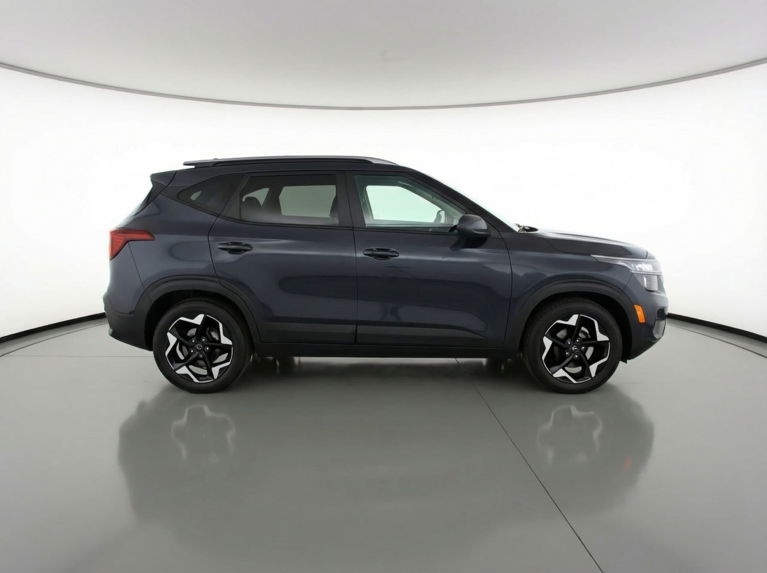 Thumbnail: 2025 Kia Seltos - 8