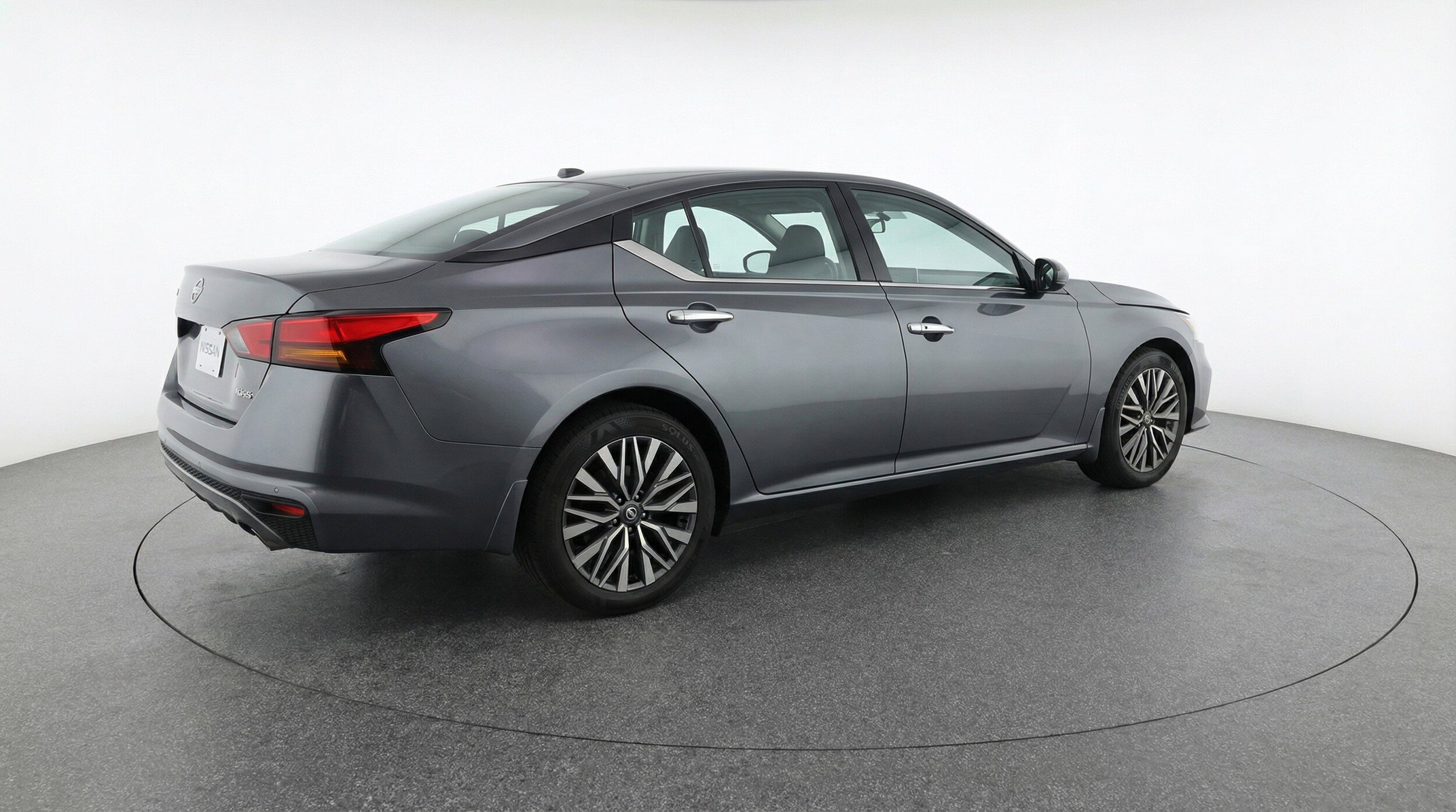 Thumbnail: 2025 Nissan Altima - 9