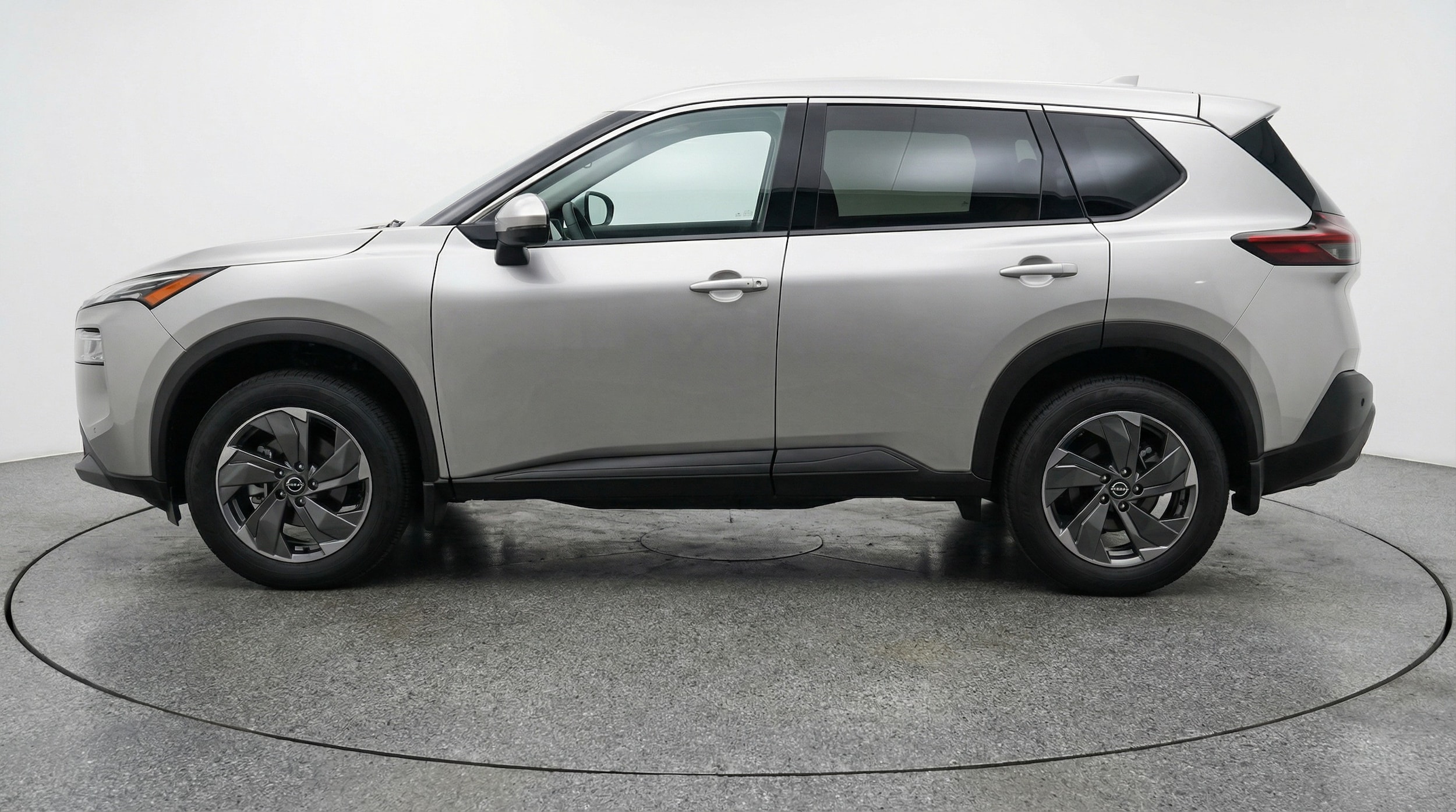 Thumbnail: 2025 Nissan Rogue - 4