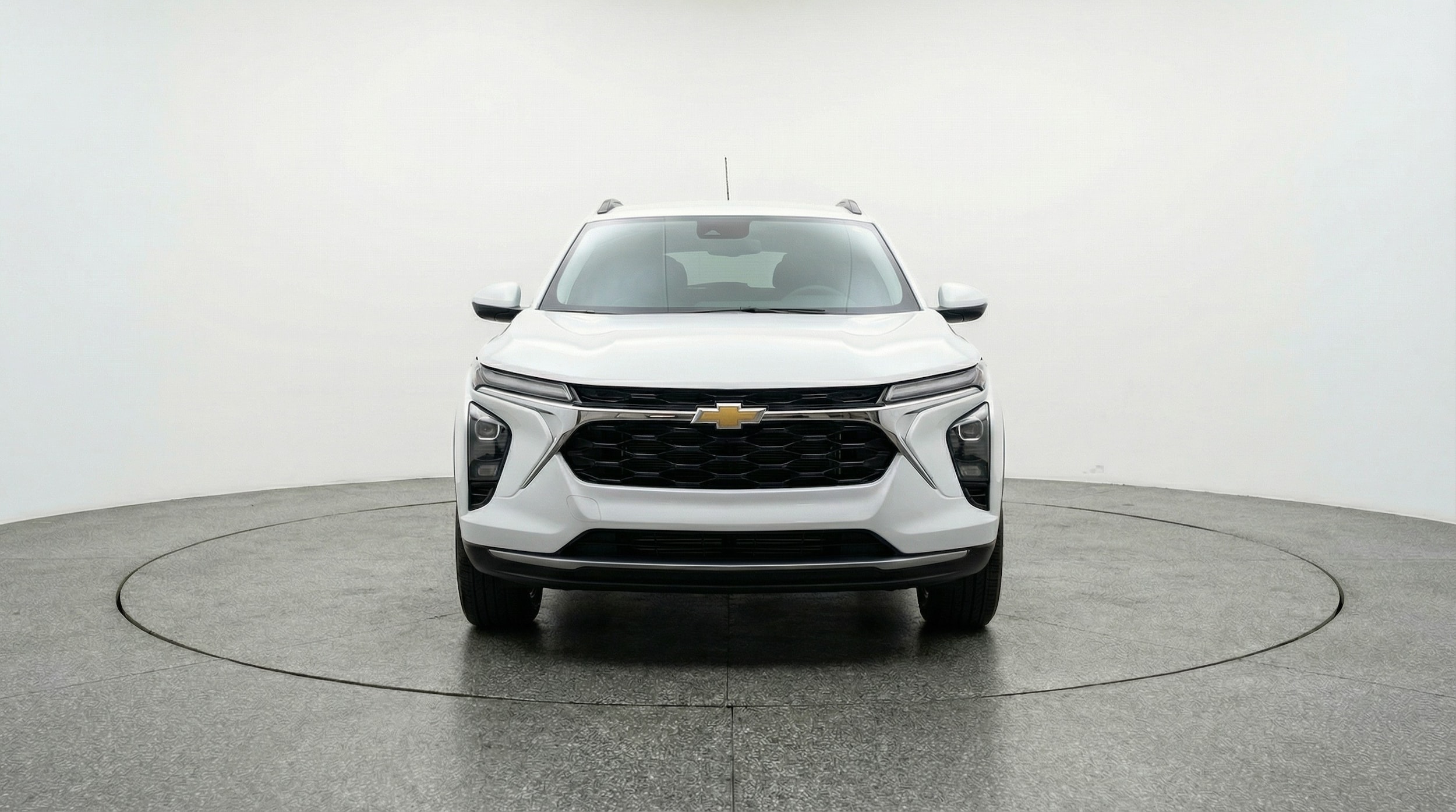 Thumbnail: 2025 Chevrolet Trax - 2