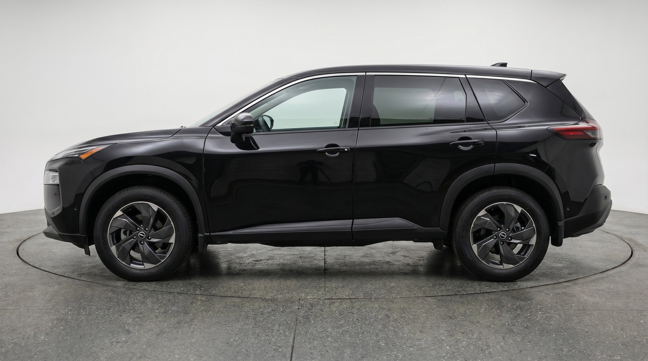 Thumbnail: 2025 Nissan Rogue - 5
