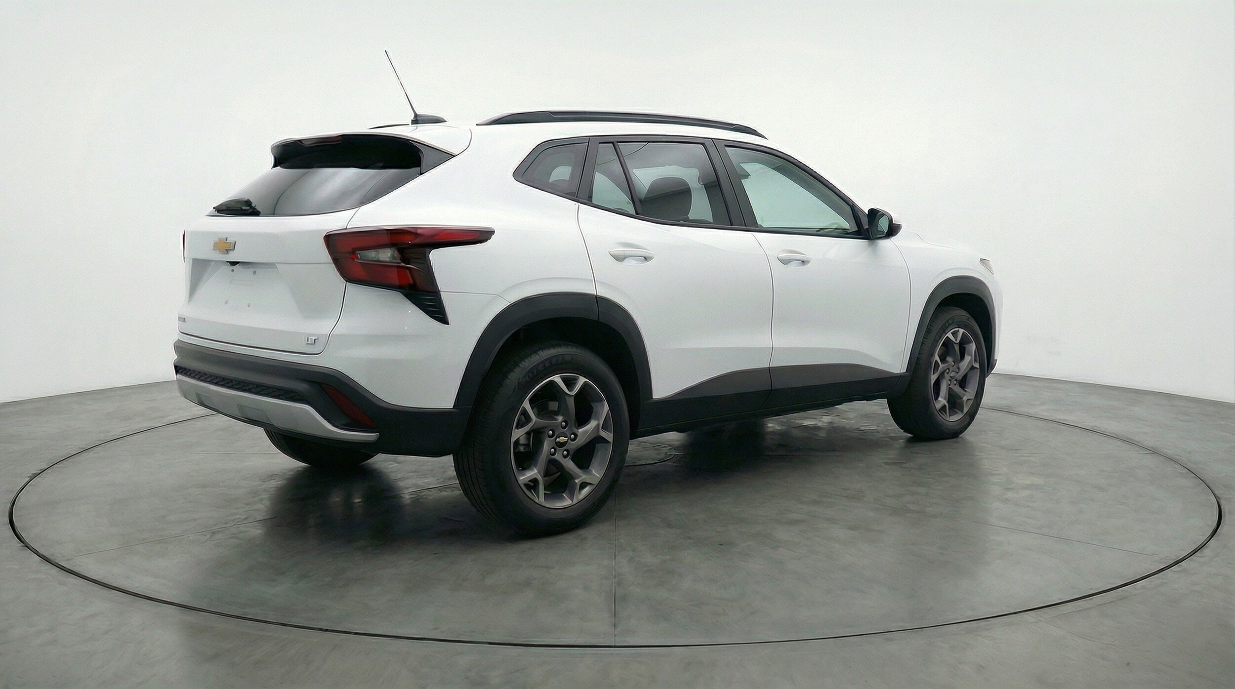 Thumbnail: 2025 Chevrolet Trax - 9