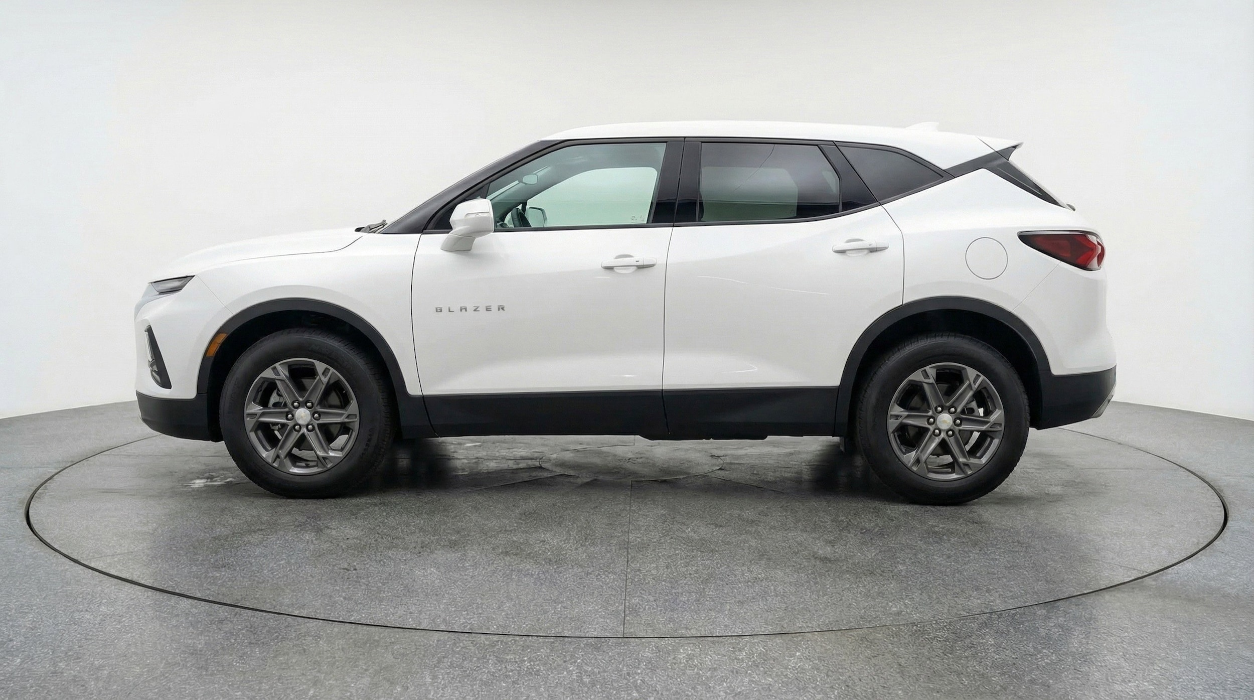 Thumbnail: 2025 Chevrolet Blazer - 5