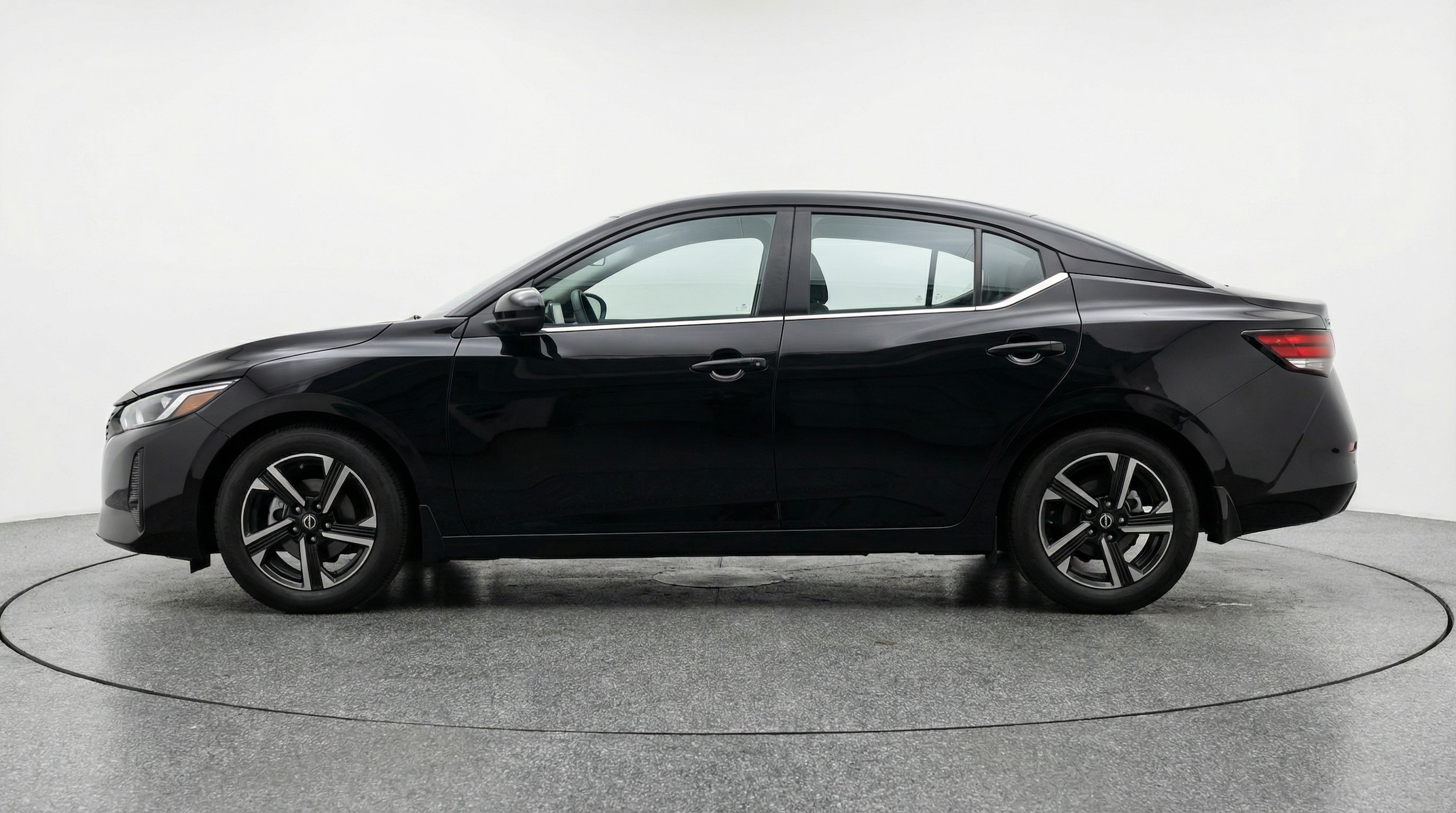 Thumbnail: 2025 Nissan Sentra - 4