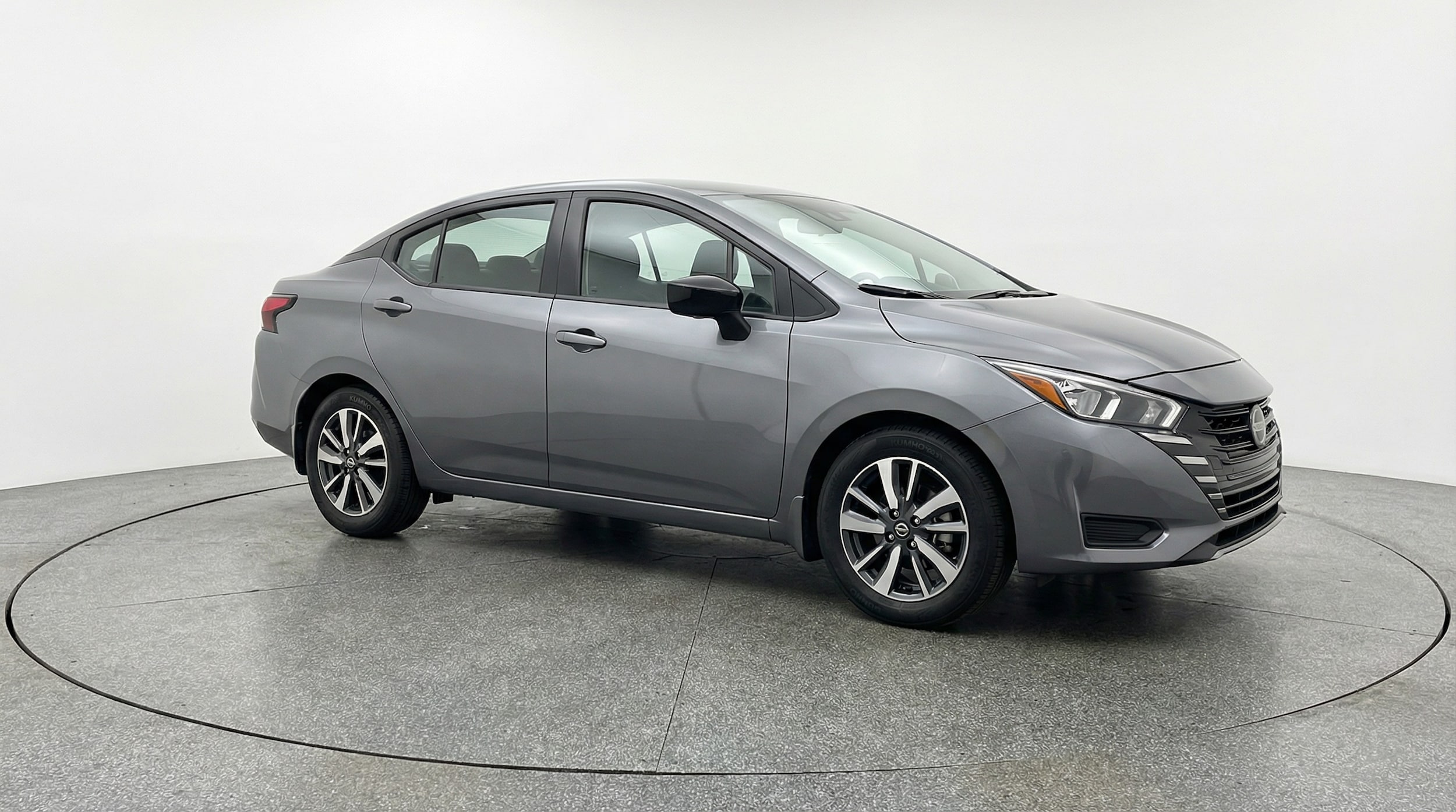 2025 Nissan Versa Sedan SV