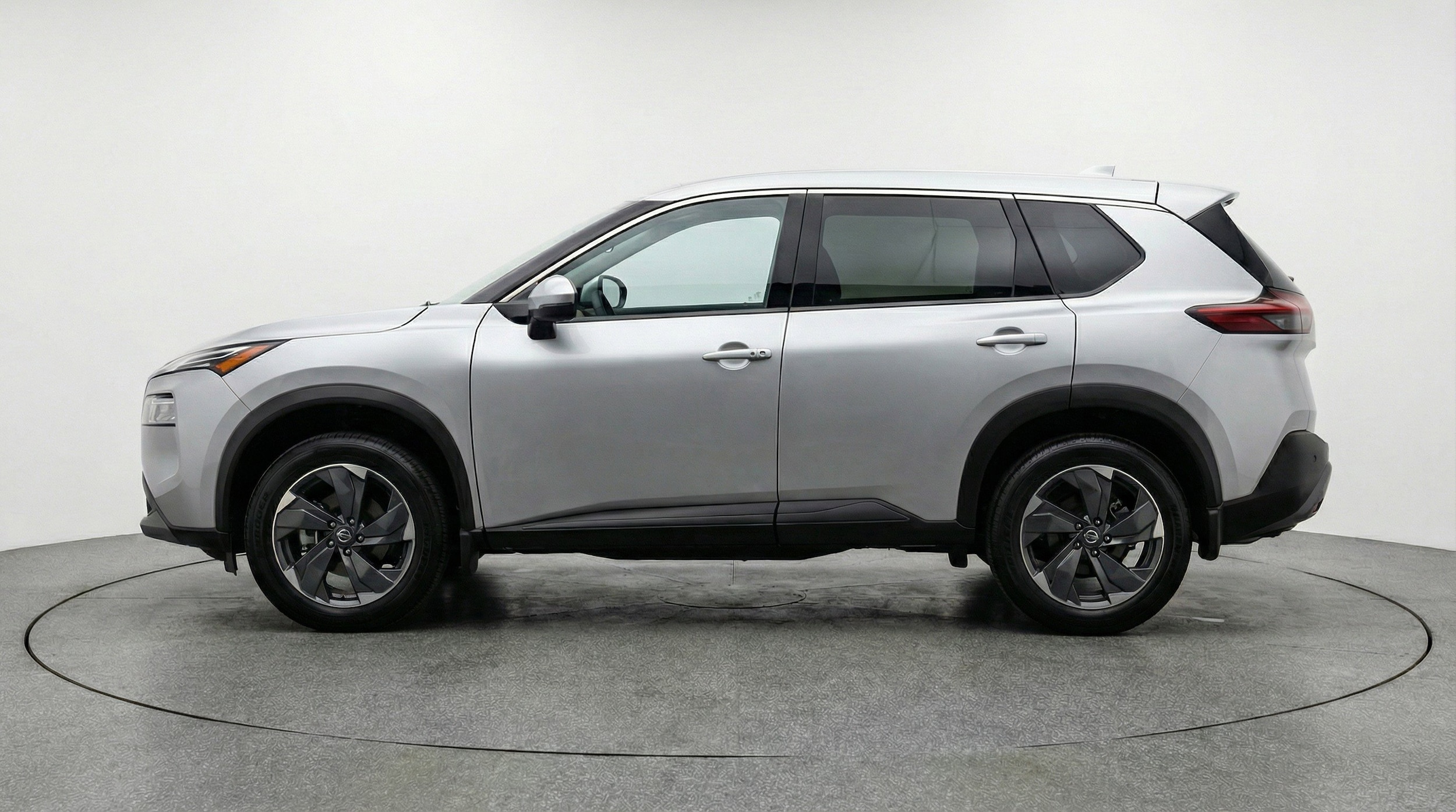 Thumbnail: 2025 Nissan Rogue - 5