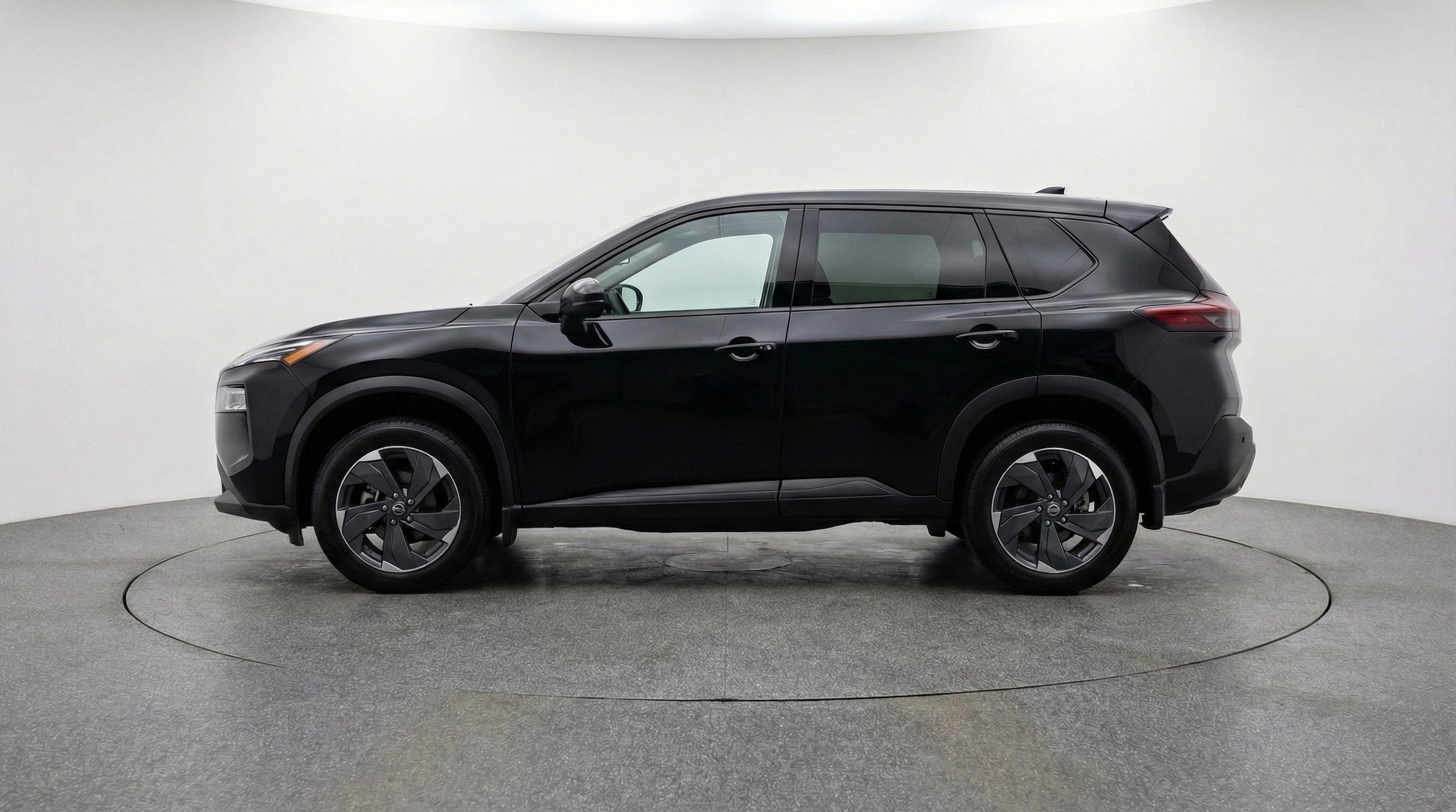 Thumbnail: 2025 Nissan Rogue - 5