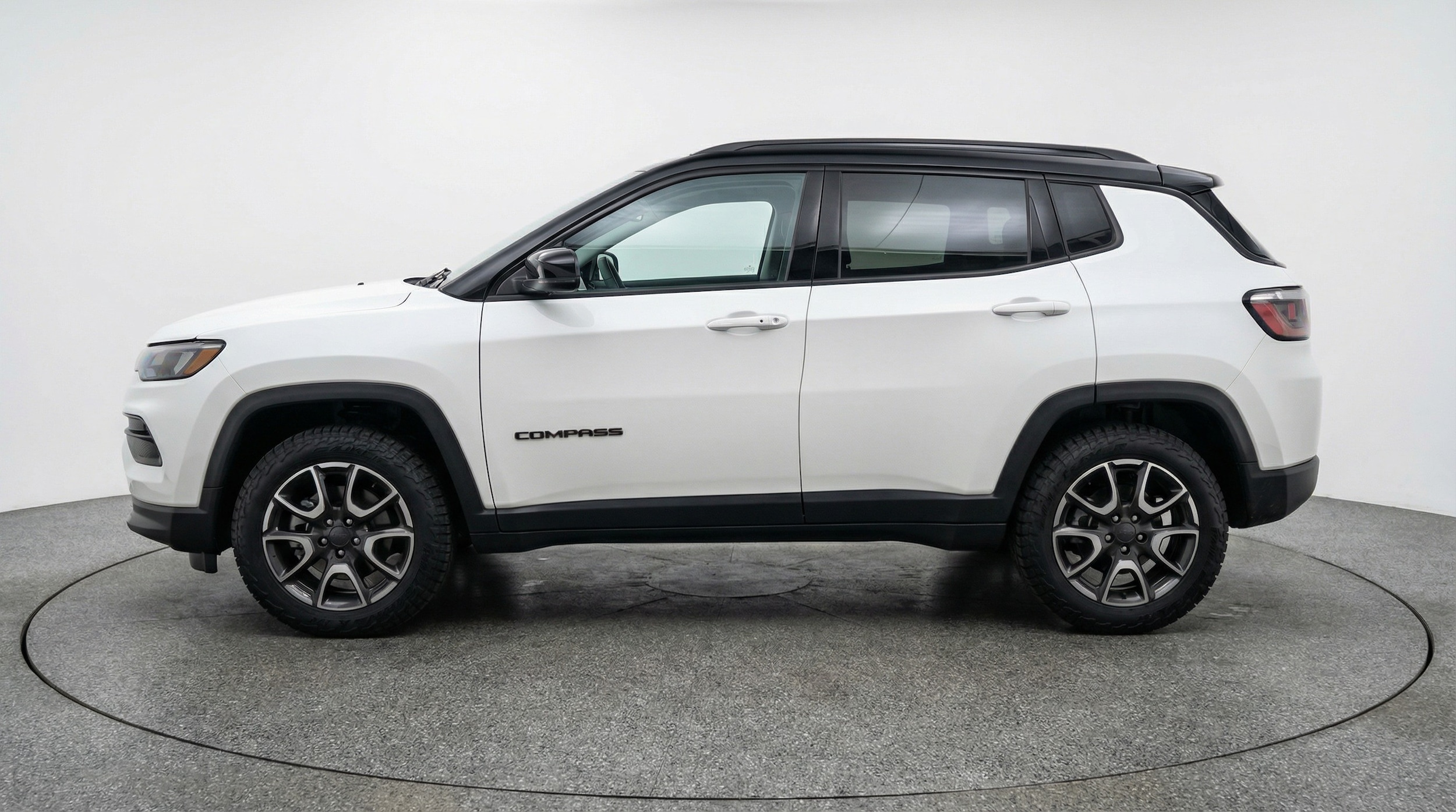 Thumbnail: 2025 Jeep Compass - 4