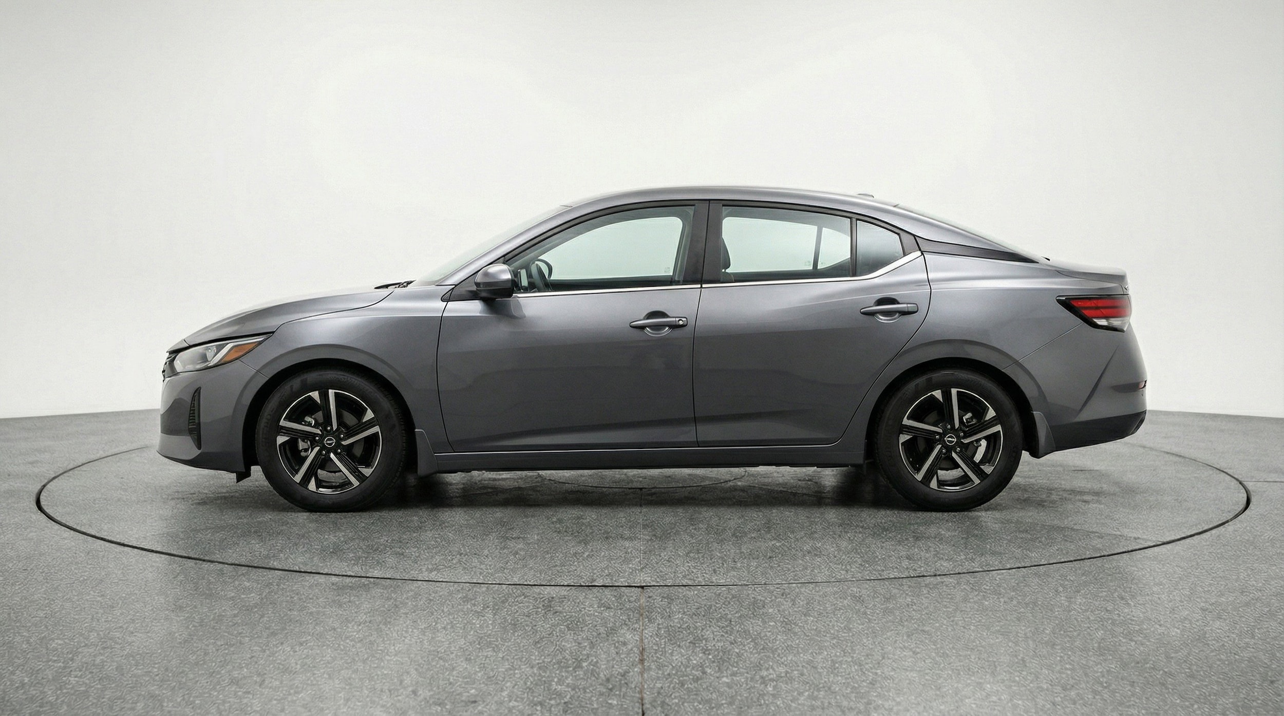 Thumbnail: 2025 Nissan Sentra - 5