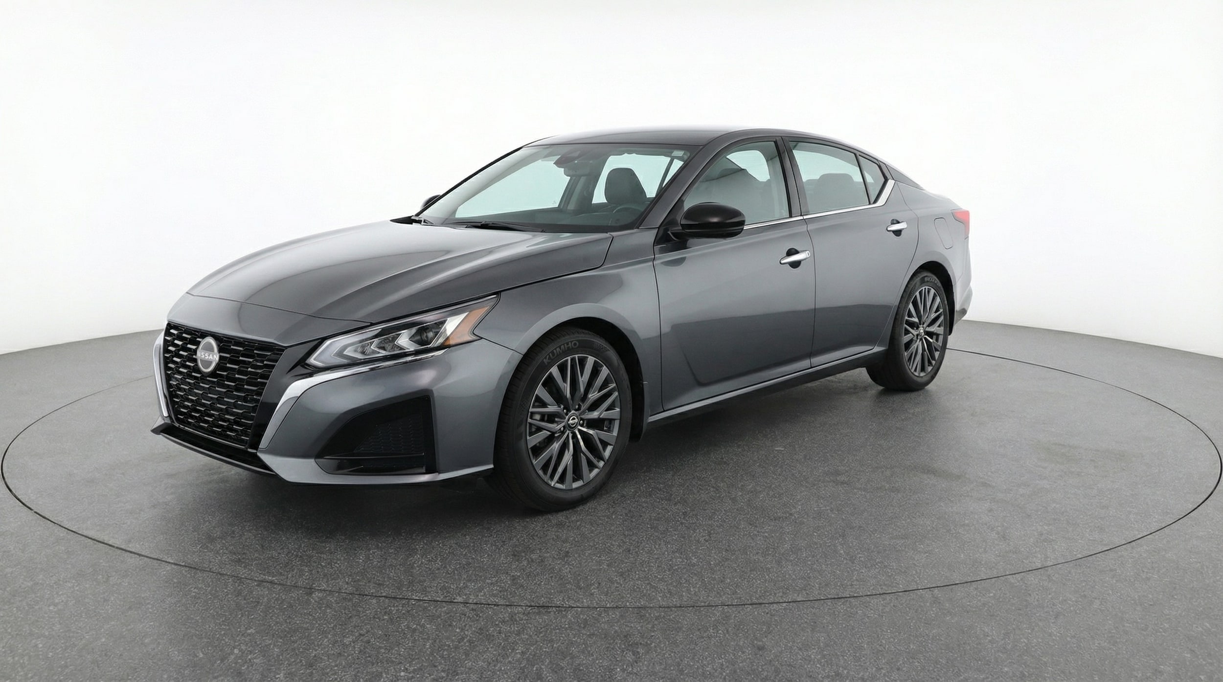 Thumbnail: 2025 Nissan Altima - 3