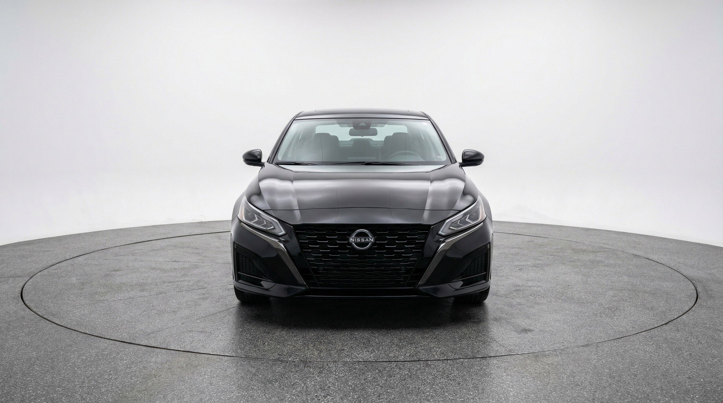 Thumbnail: 2025 Nissan Altima - 2