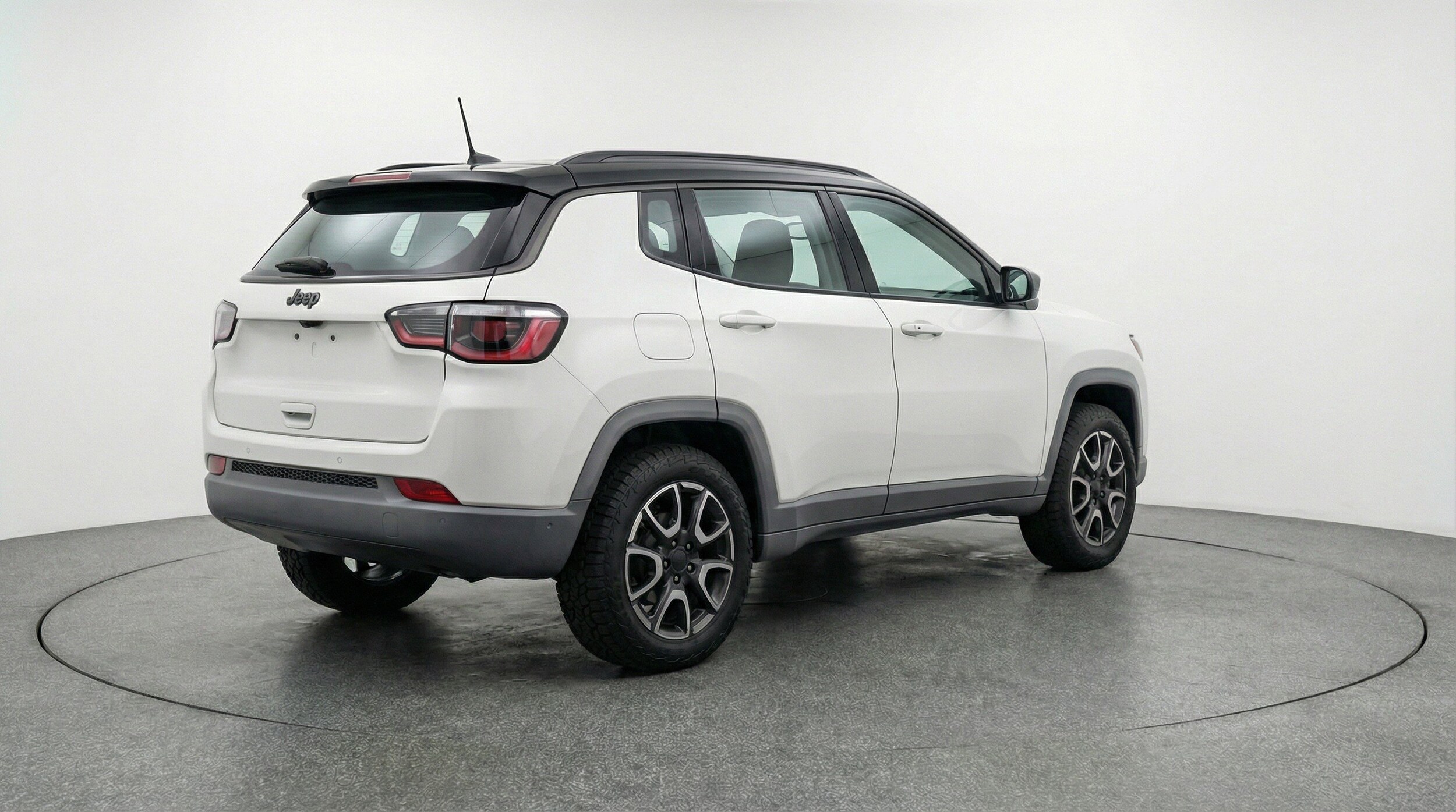 Thumbnail: 2025 Jeep Compass - 9