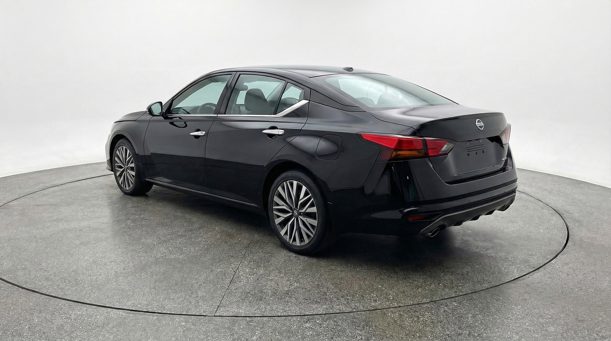 Thumbnail: 2025 Nissan Altima - 6