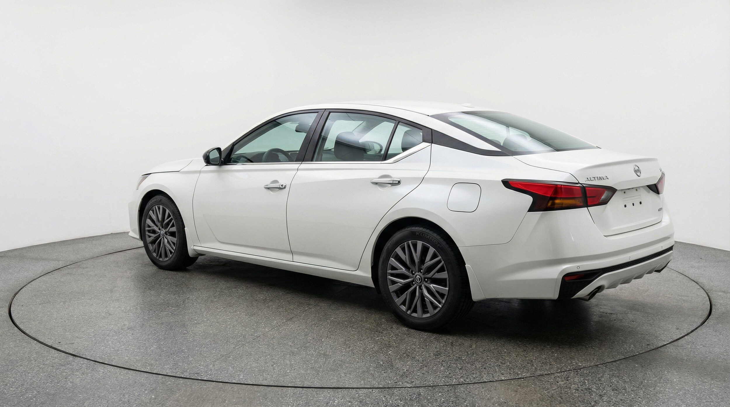 Thumbnail: 2025 Nissan Altima - 6