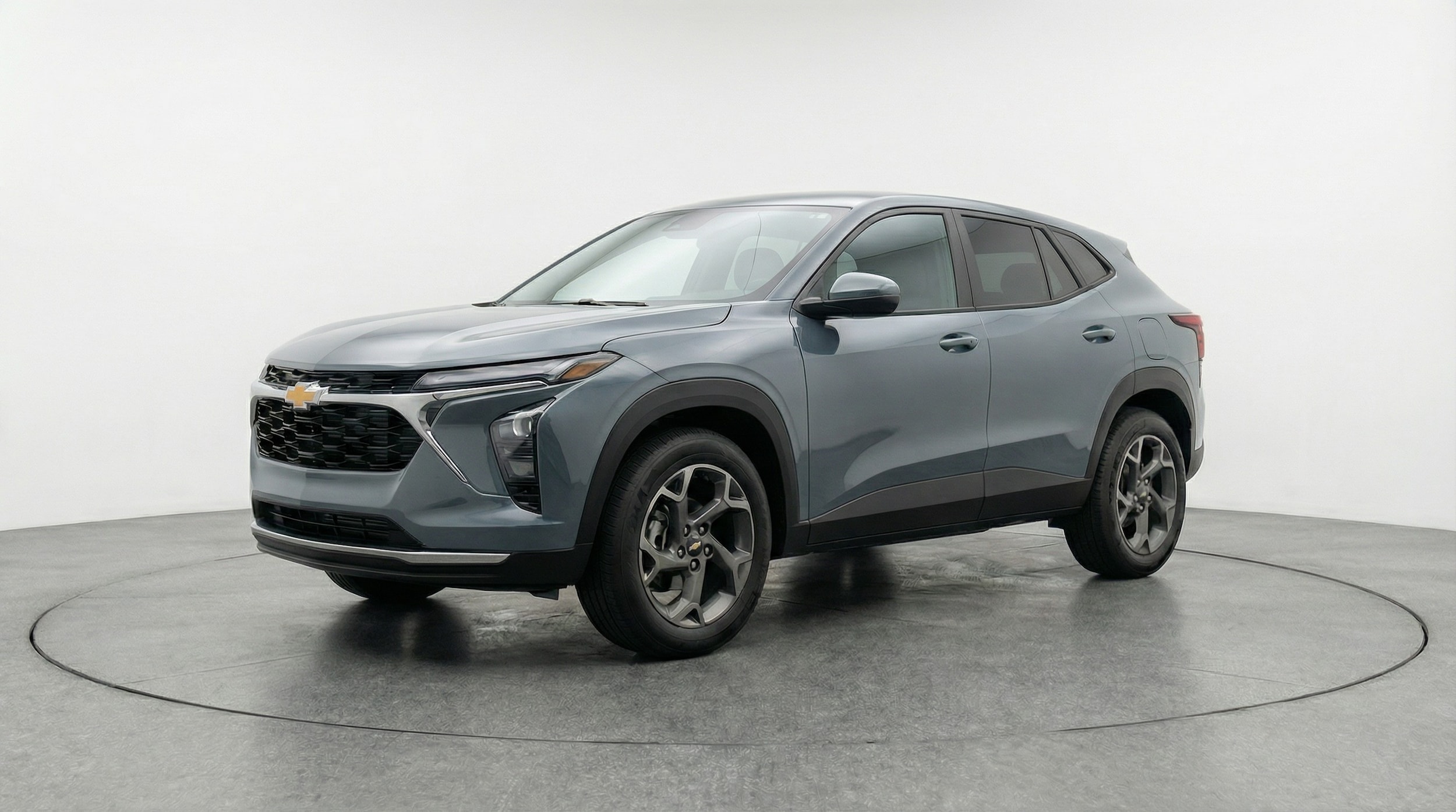 Thumbnail: 2025 Chevrolet Trax - 3