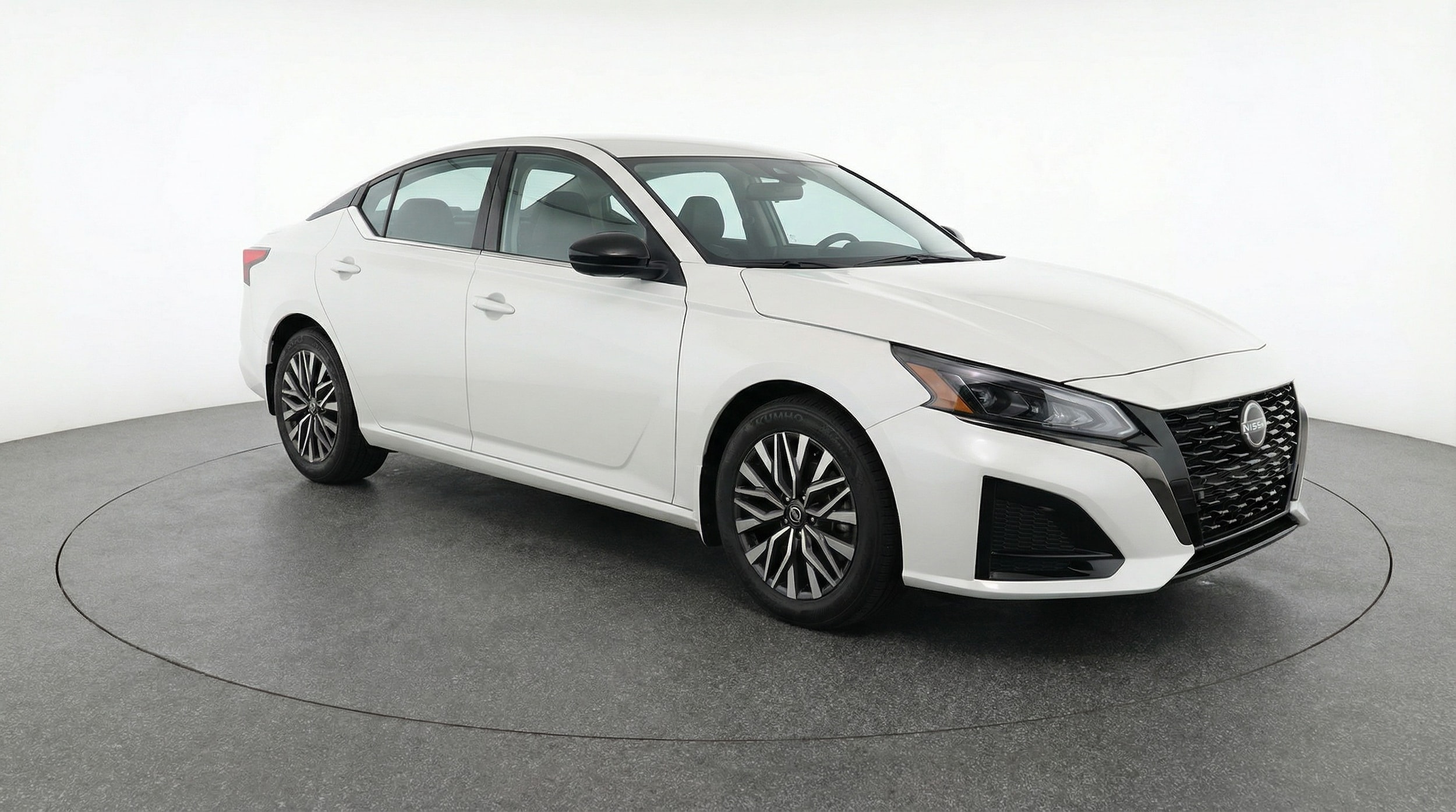 Thumbnail: 2025 Nissan Altima - 1