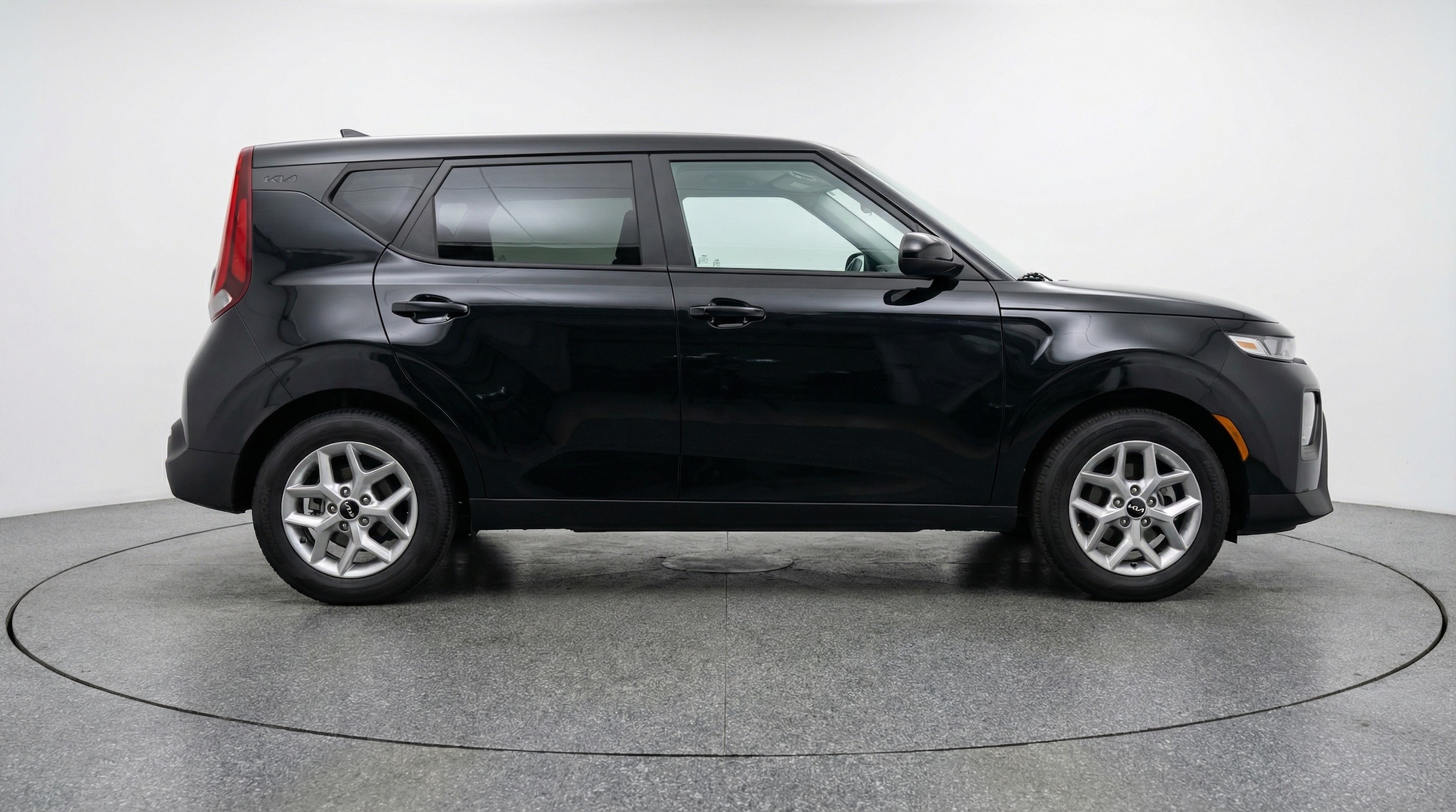 Thumbnail: 2025 Kia Soul - 8