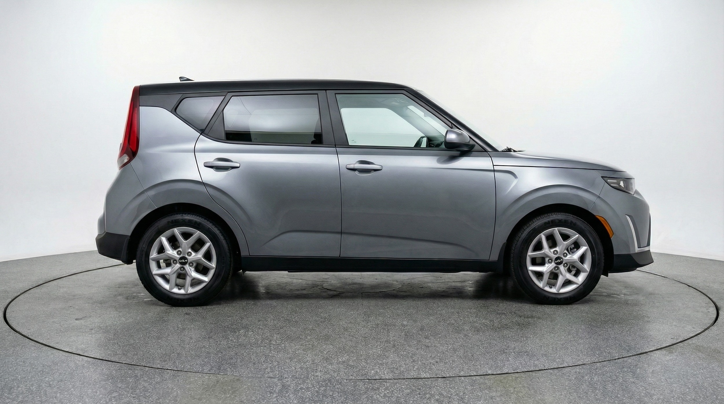 Thumbnail: 2025 Kia Soul - 8