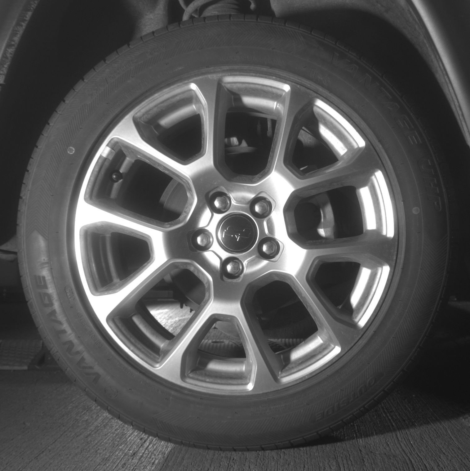 Thumbnail: 2025 Jeep Compass - 15