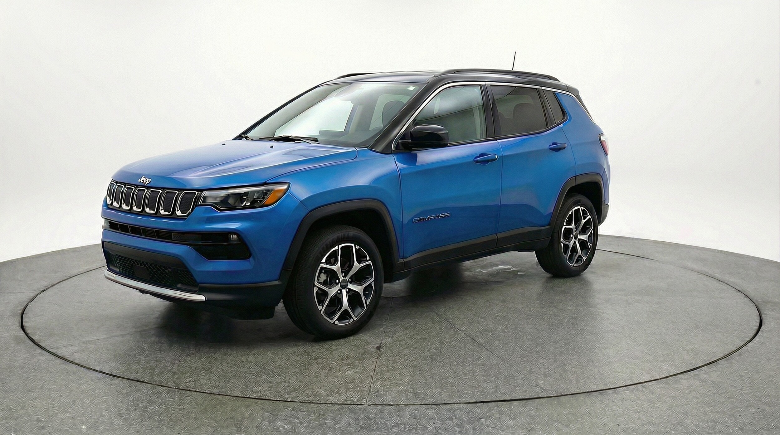 Thumbnail: 2025 Jeep Compass - 3