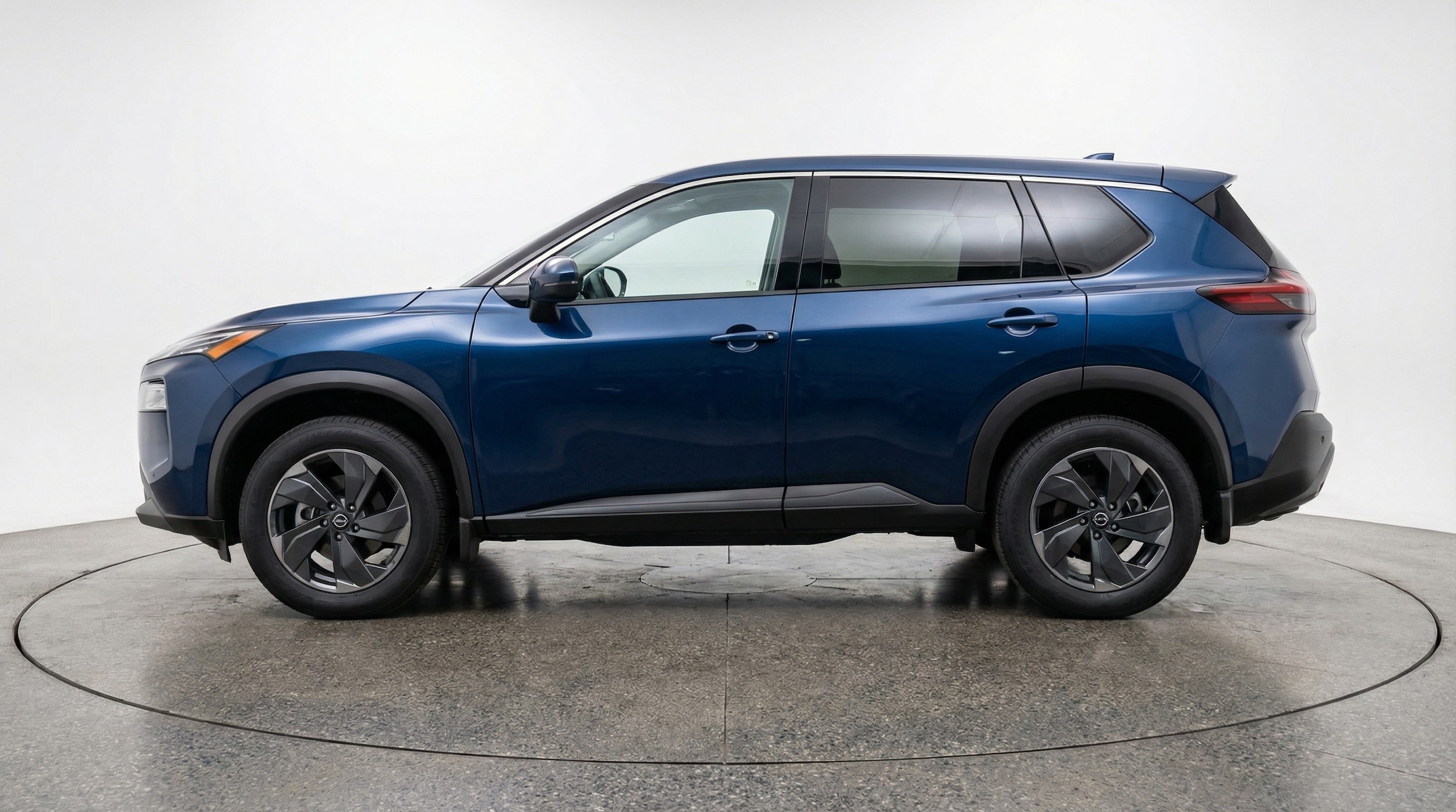 Thumbnail: 2025 Nissan Rogue - 4