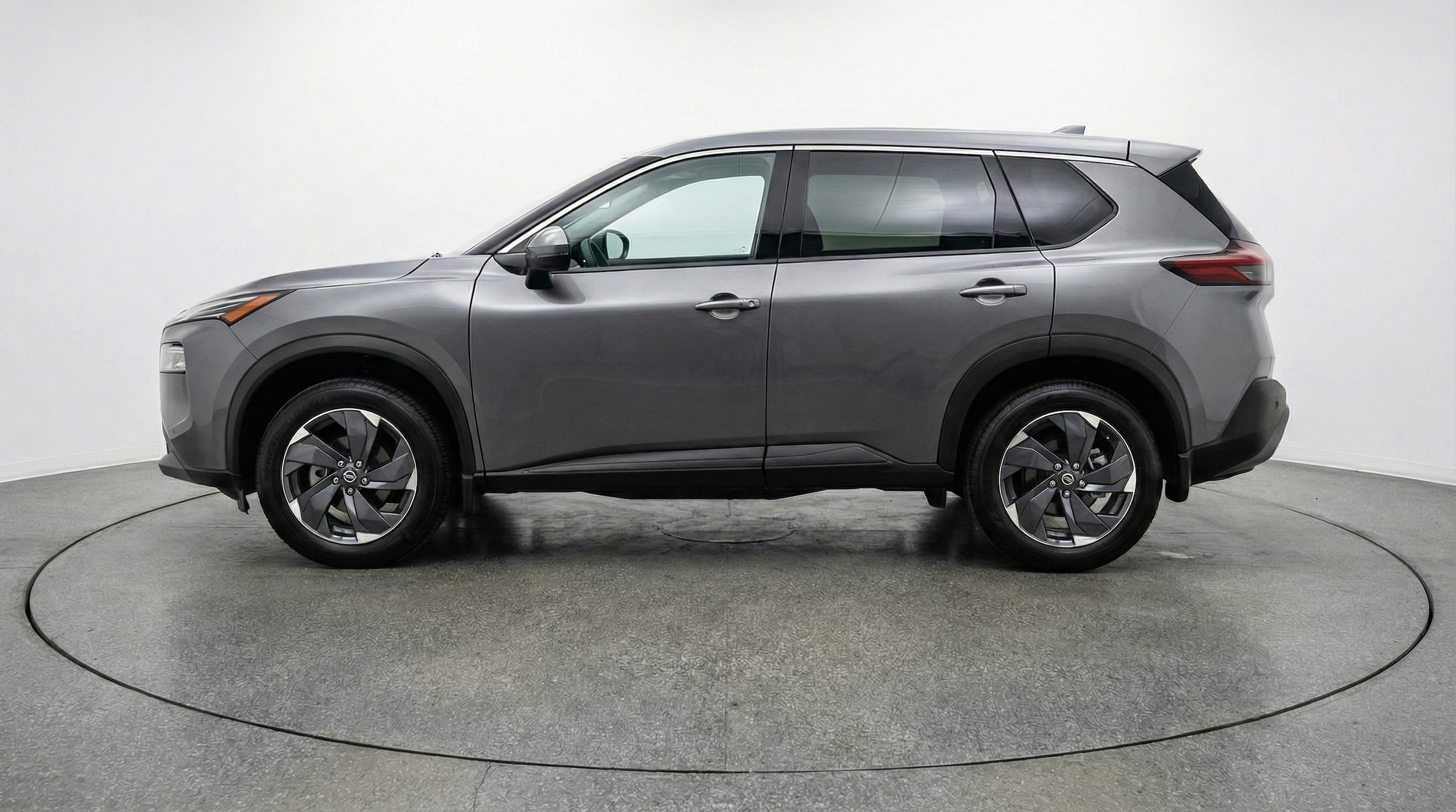 Thumbnail: 2025 Nissan Rogue - 4