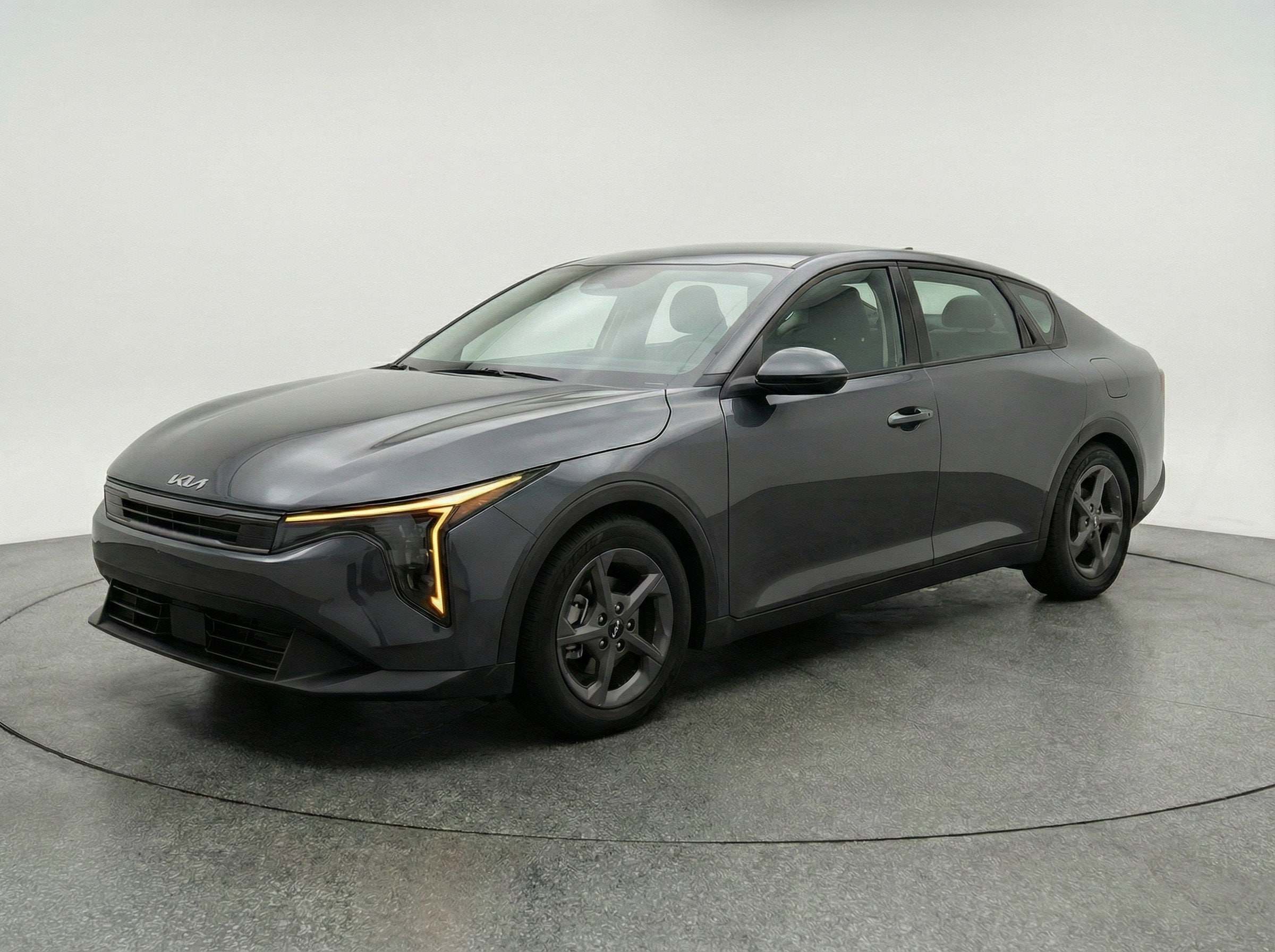 Thumbnail: 2025 Kia K4 - 3
