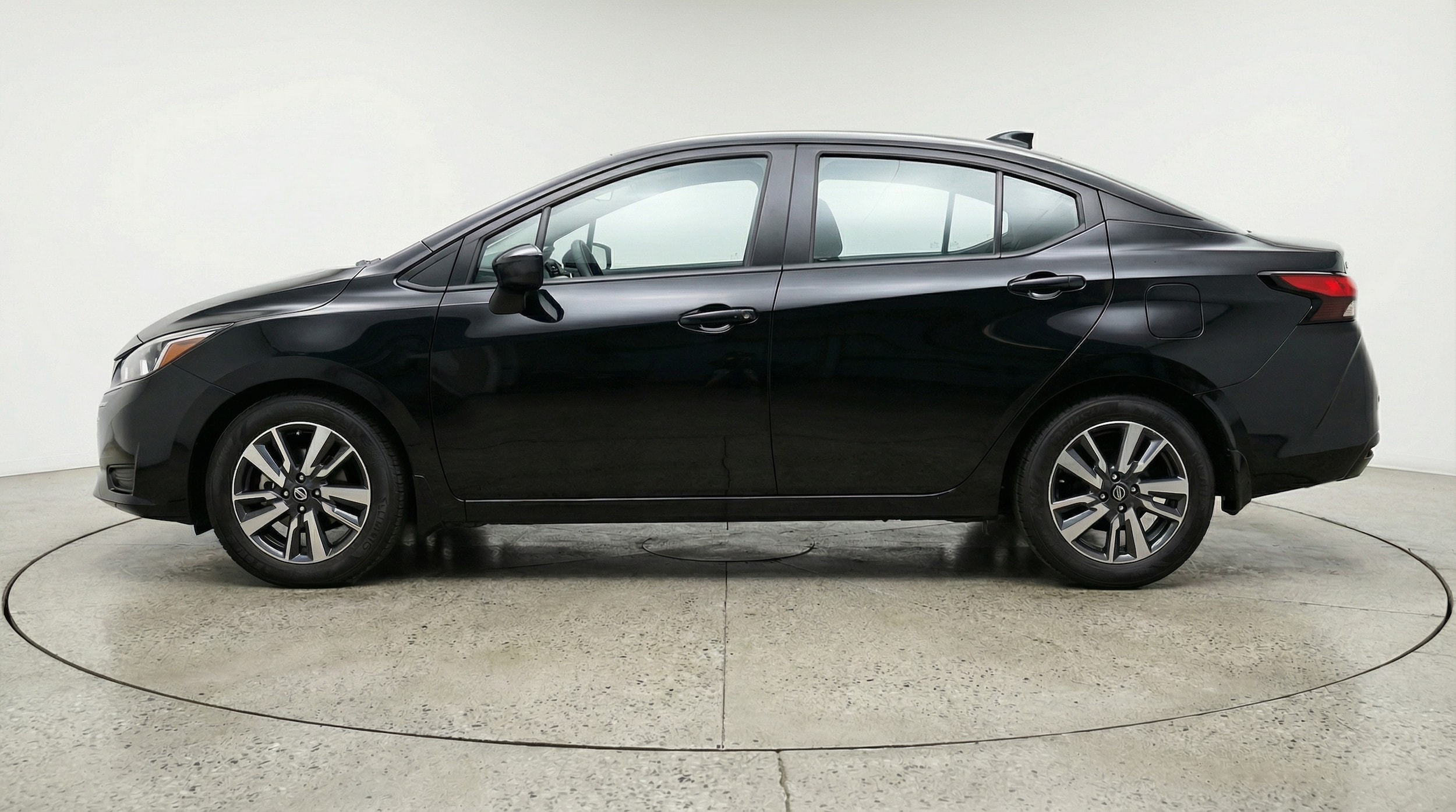 Thumbnail: 2025 Nissan Versa - 4