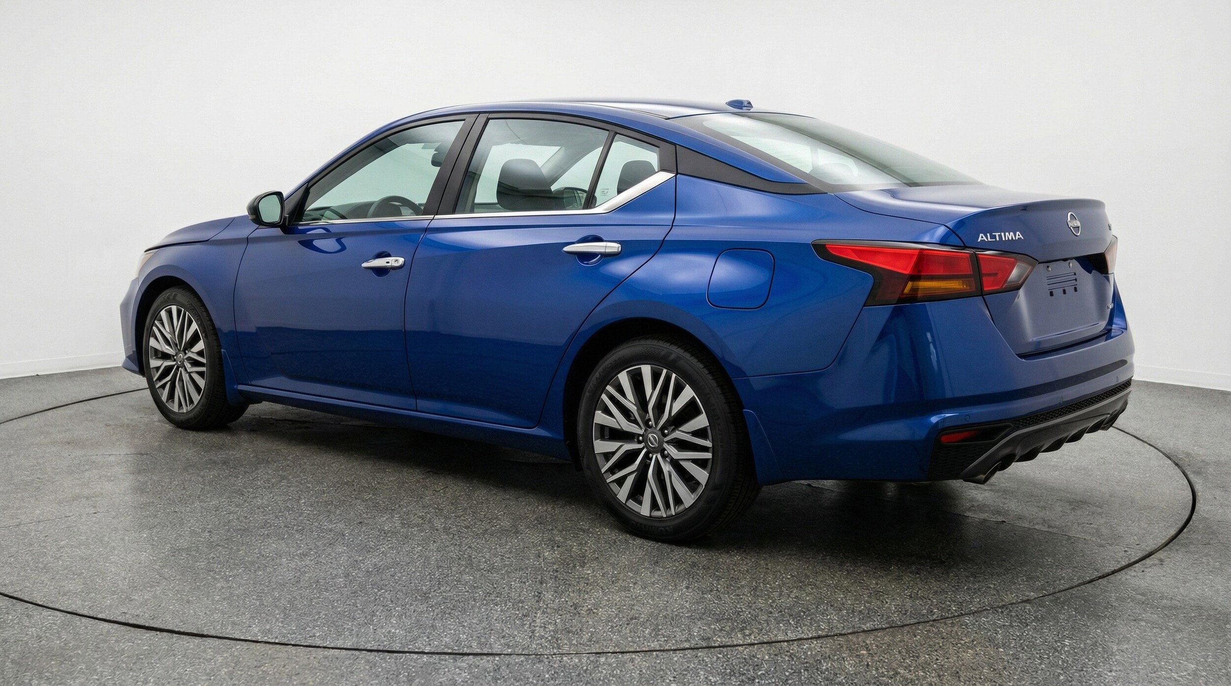 Thumbnail: 2025 Nissan Altima - 6