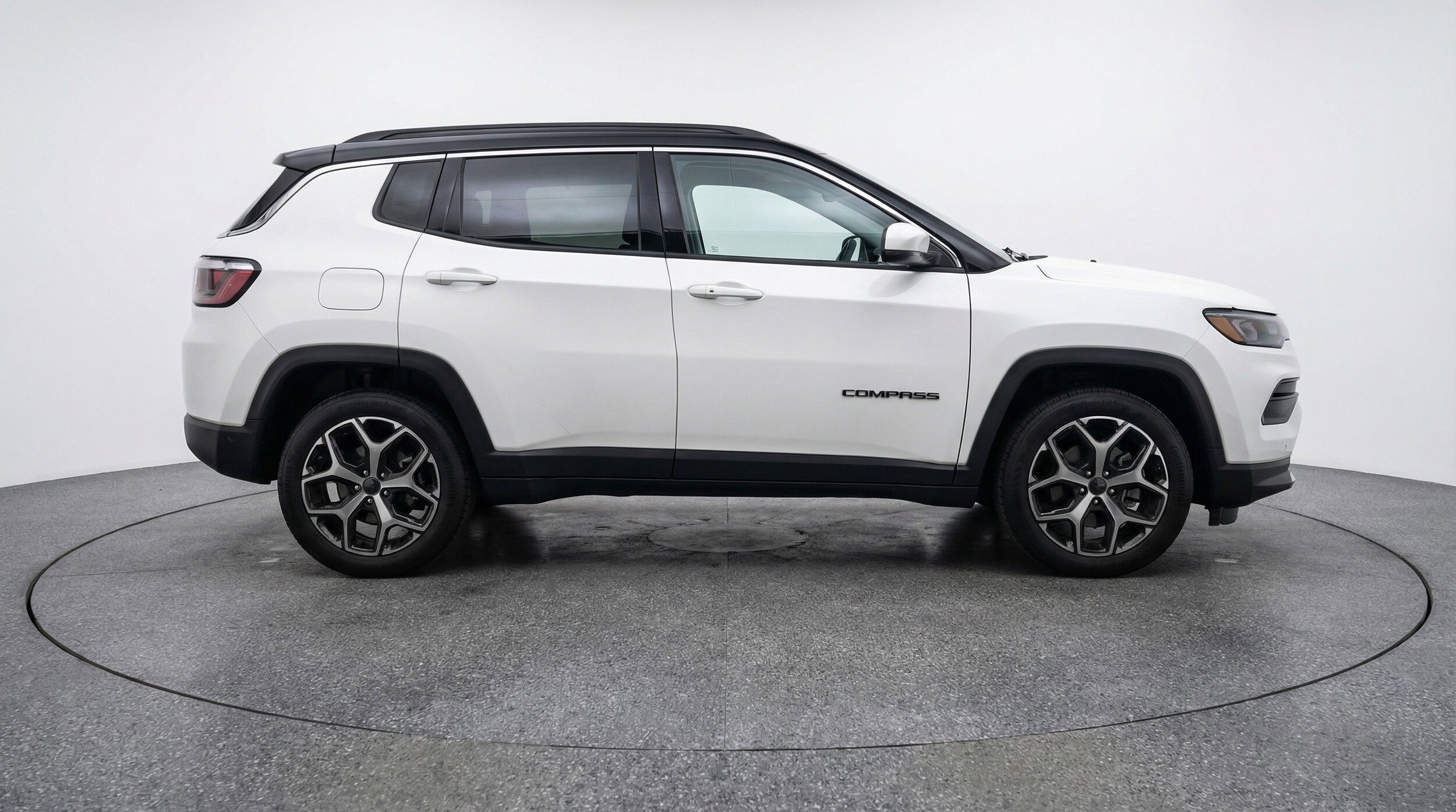 Thumbnail: 2025 Jeep Compass - 11