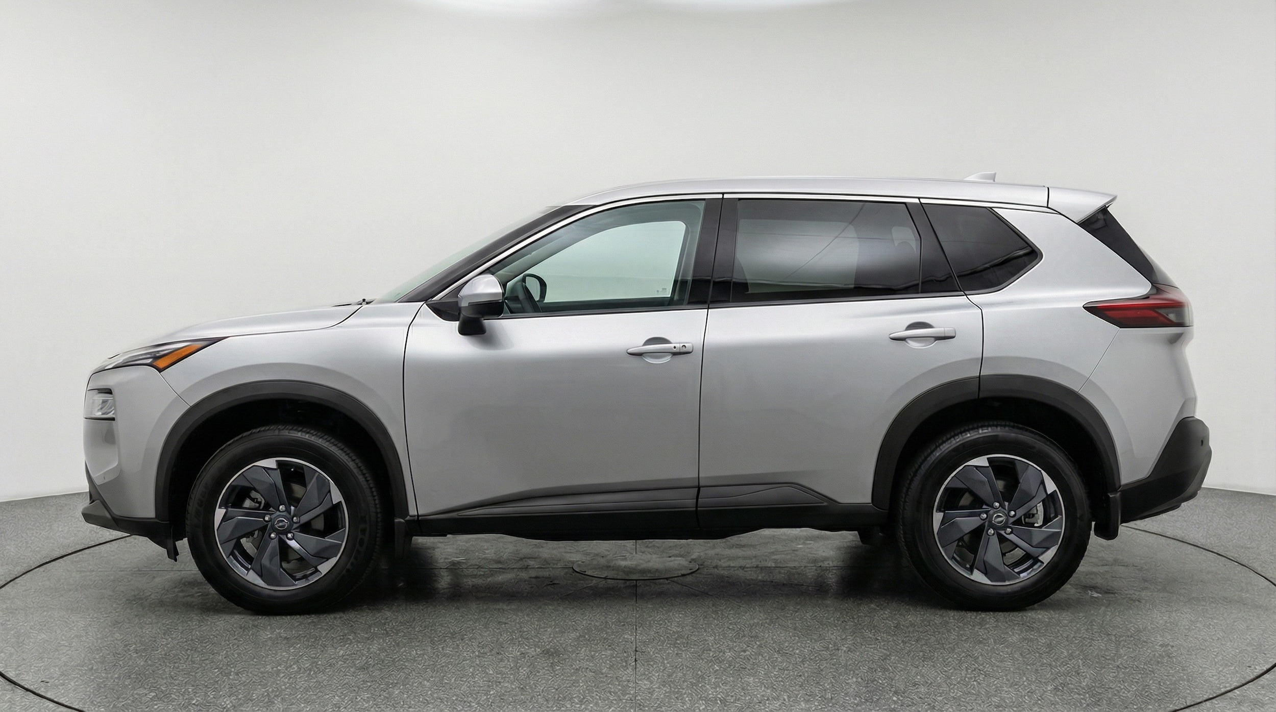 Thumbnail: 2025 Nissan Rogue - 4