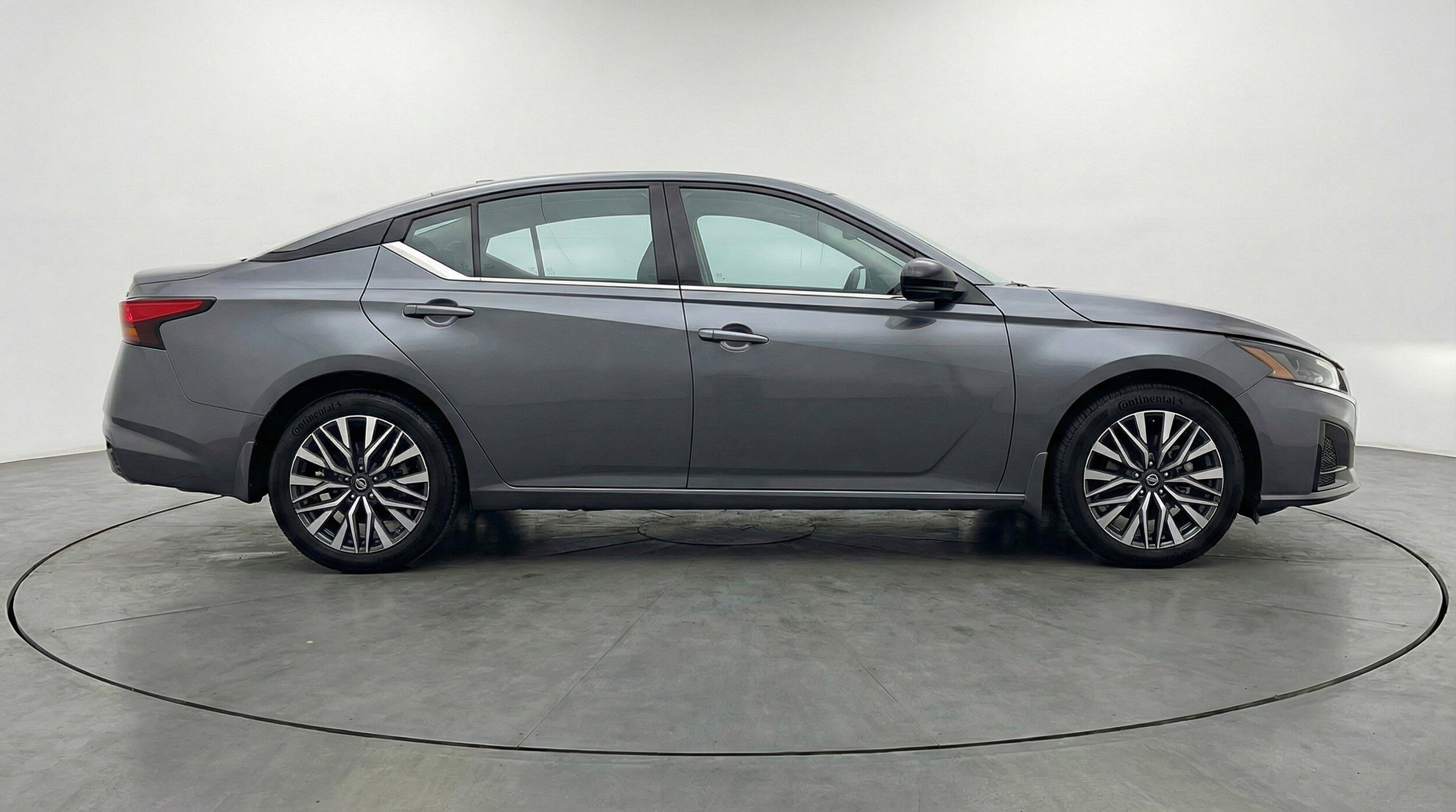 Thumbnail: 2025 Nissan Altima - 11