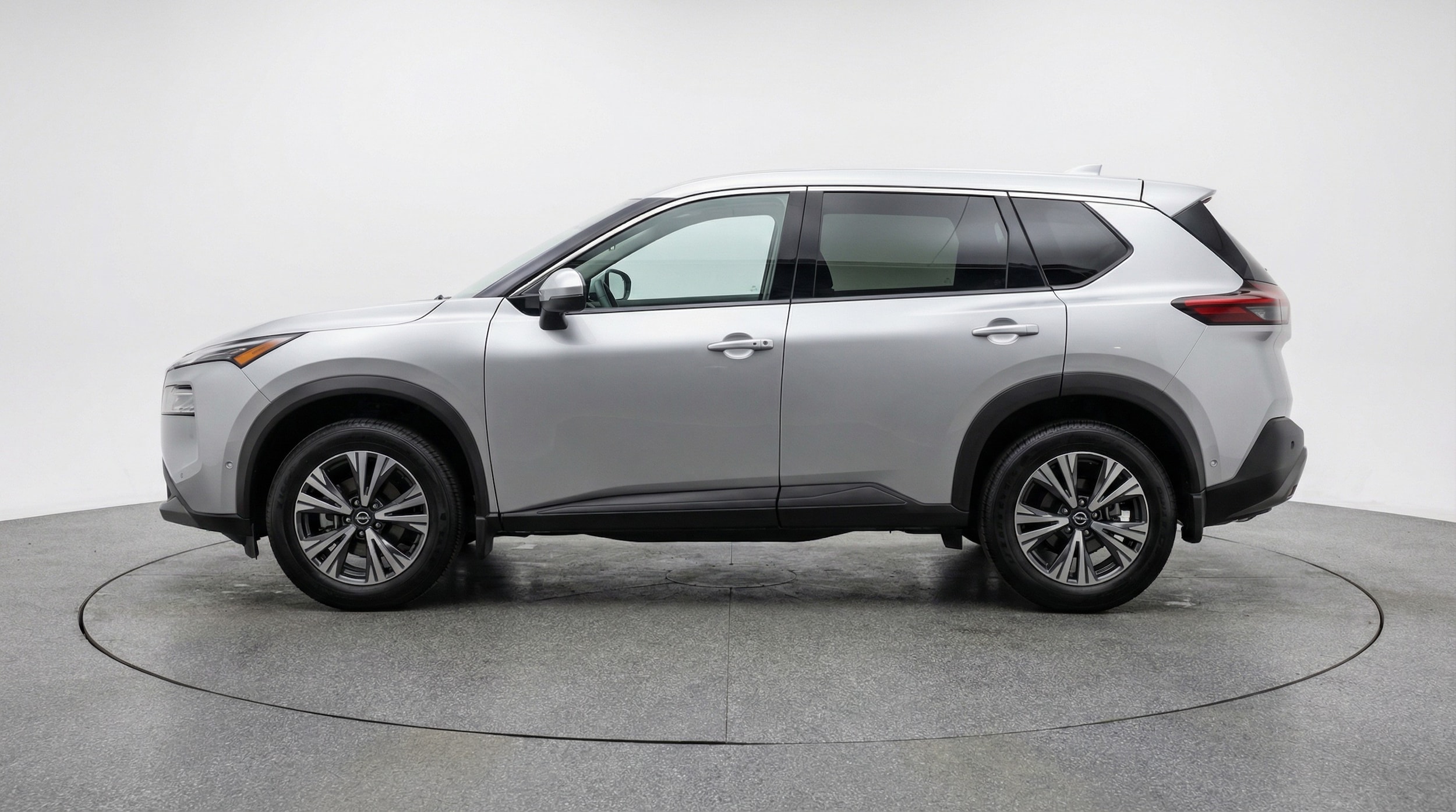 Thumbnail: 2025 Nissan Rogue - 4