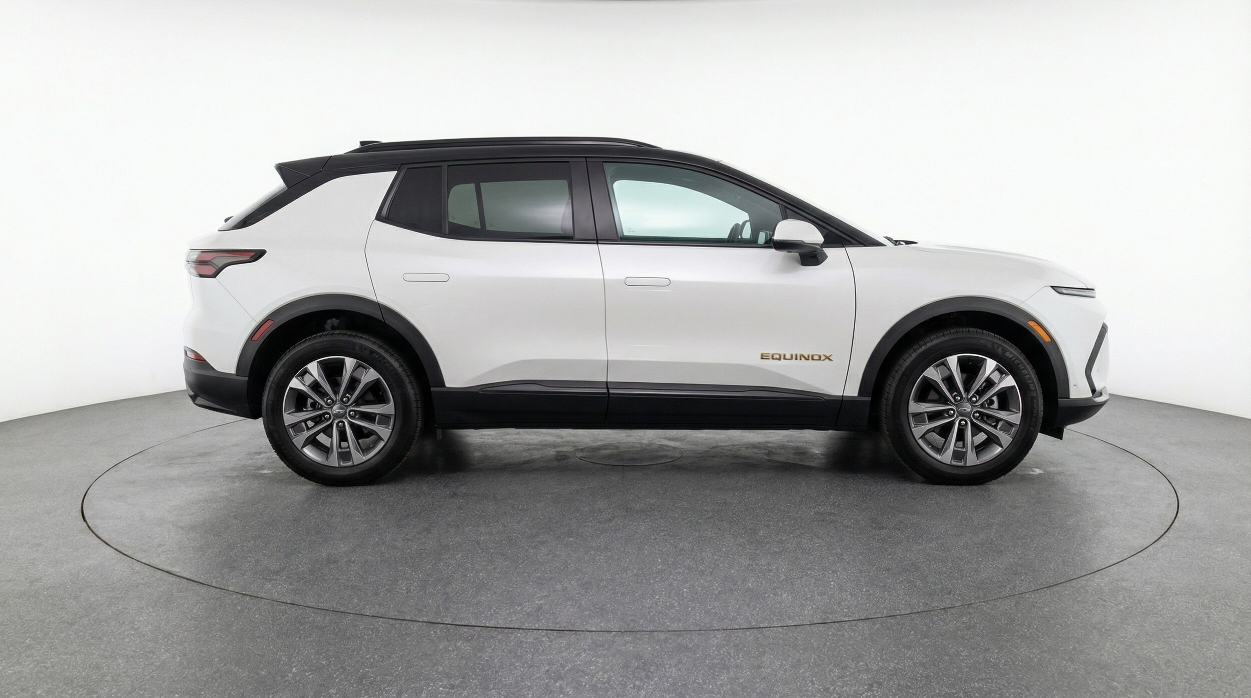 Thumbnail: 2025 Chevrolet Equinox - 8