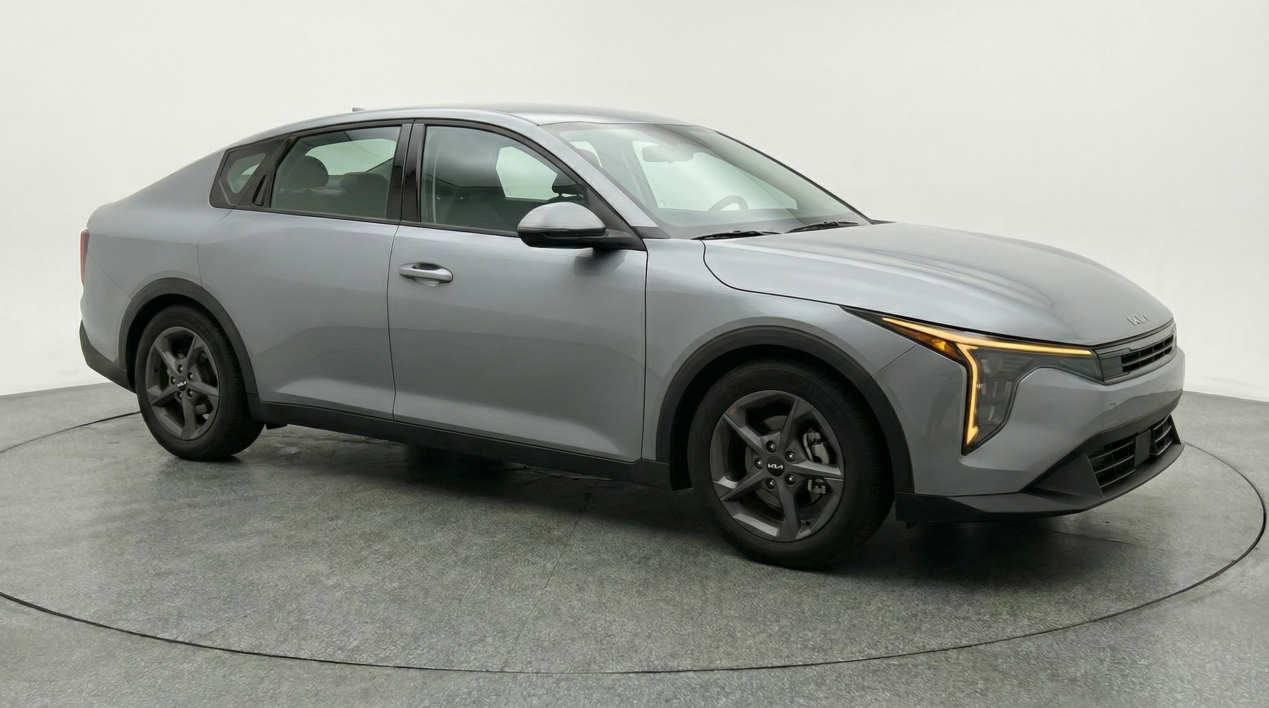 Thumbnail: 2025 Kia K4 - 1