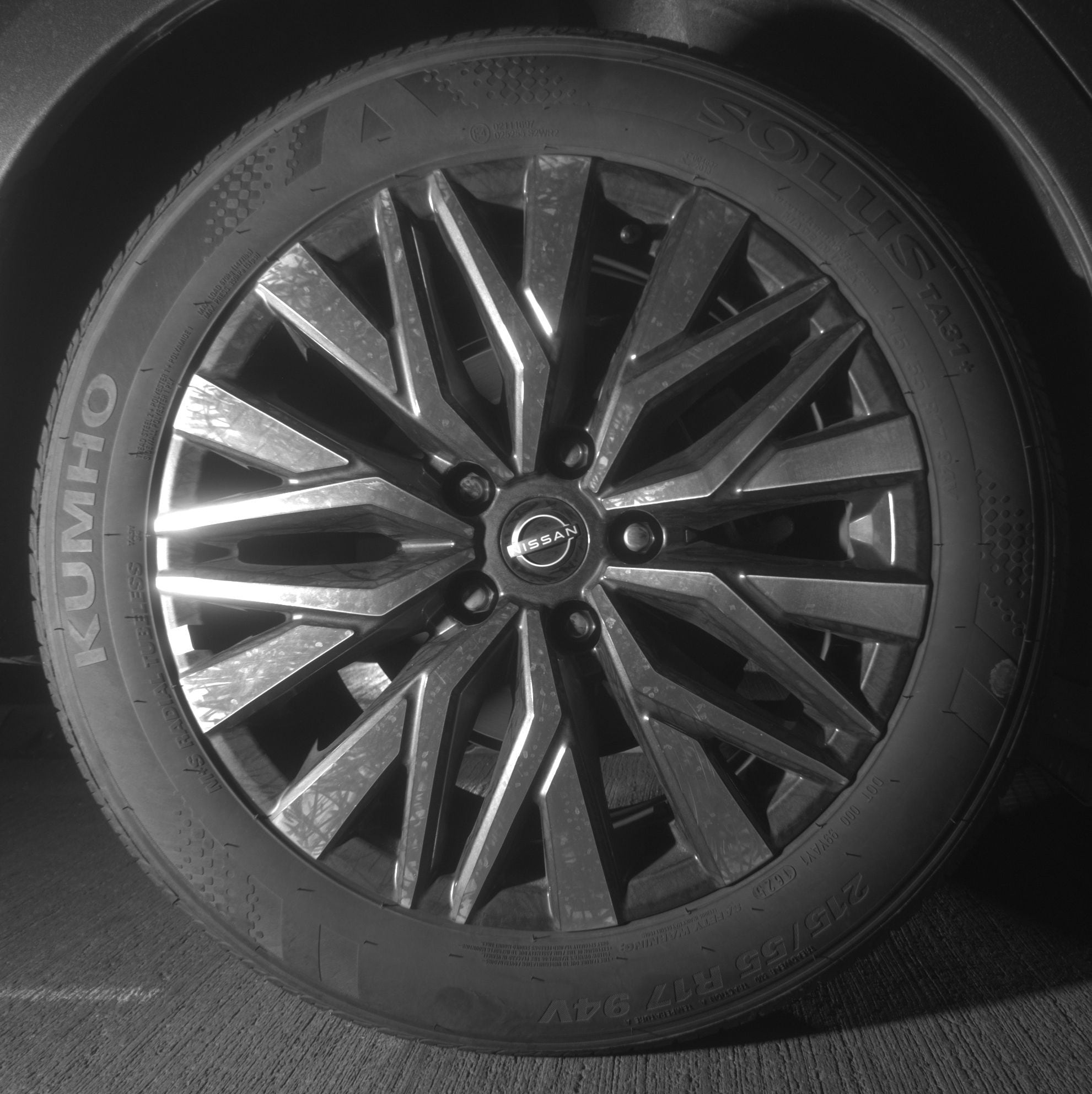 Thumbnail: 2025 Nissan Altima - 12