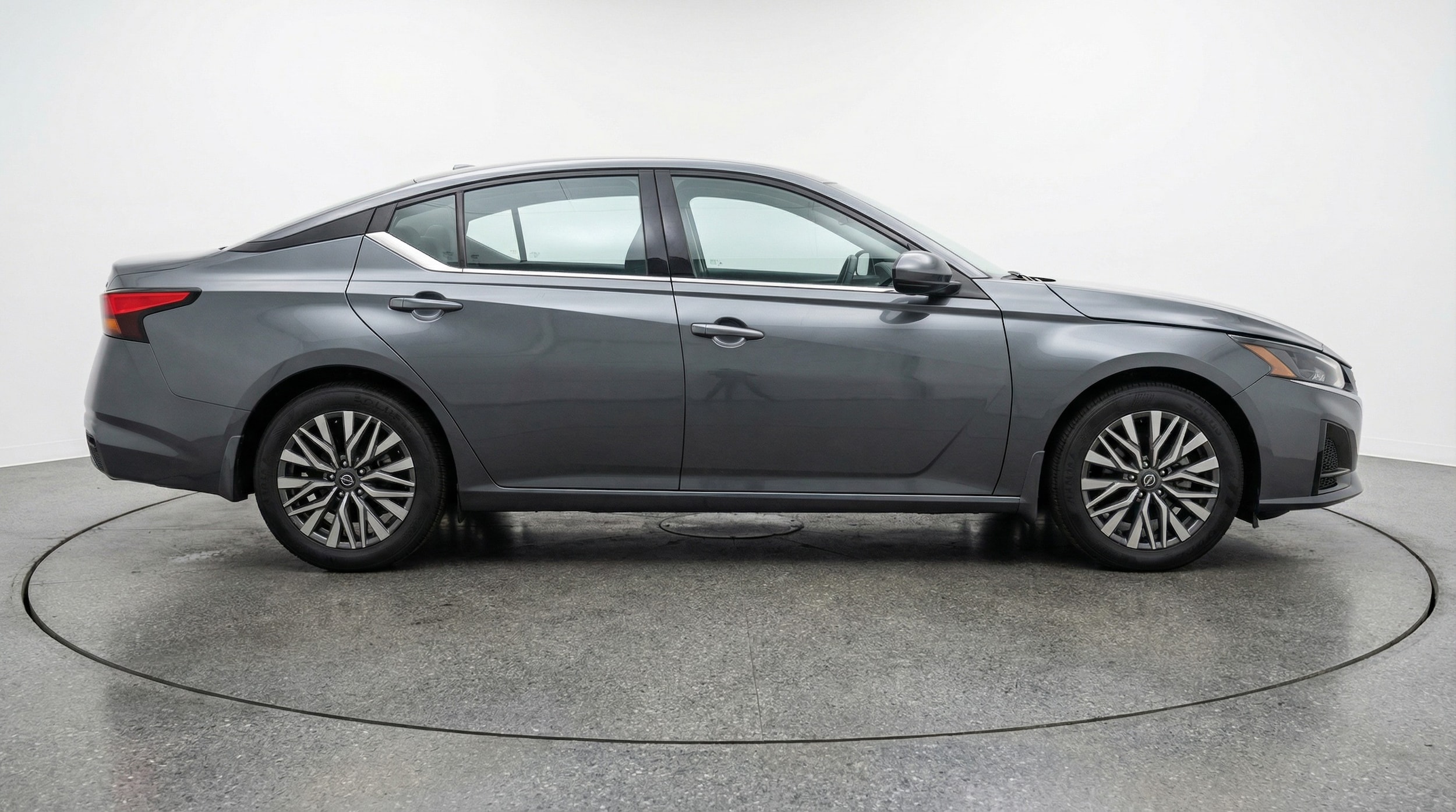 Thumbnail: 2025 Nissan Altima - 8