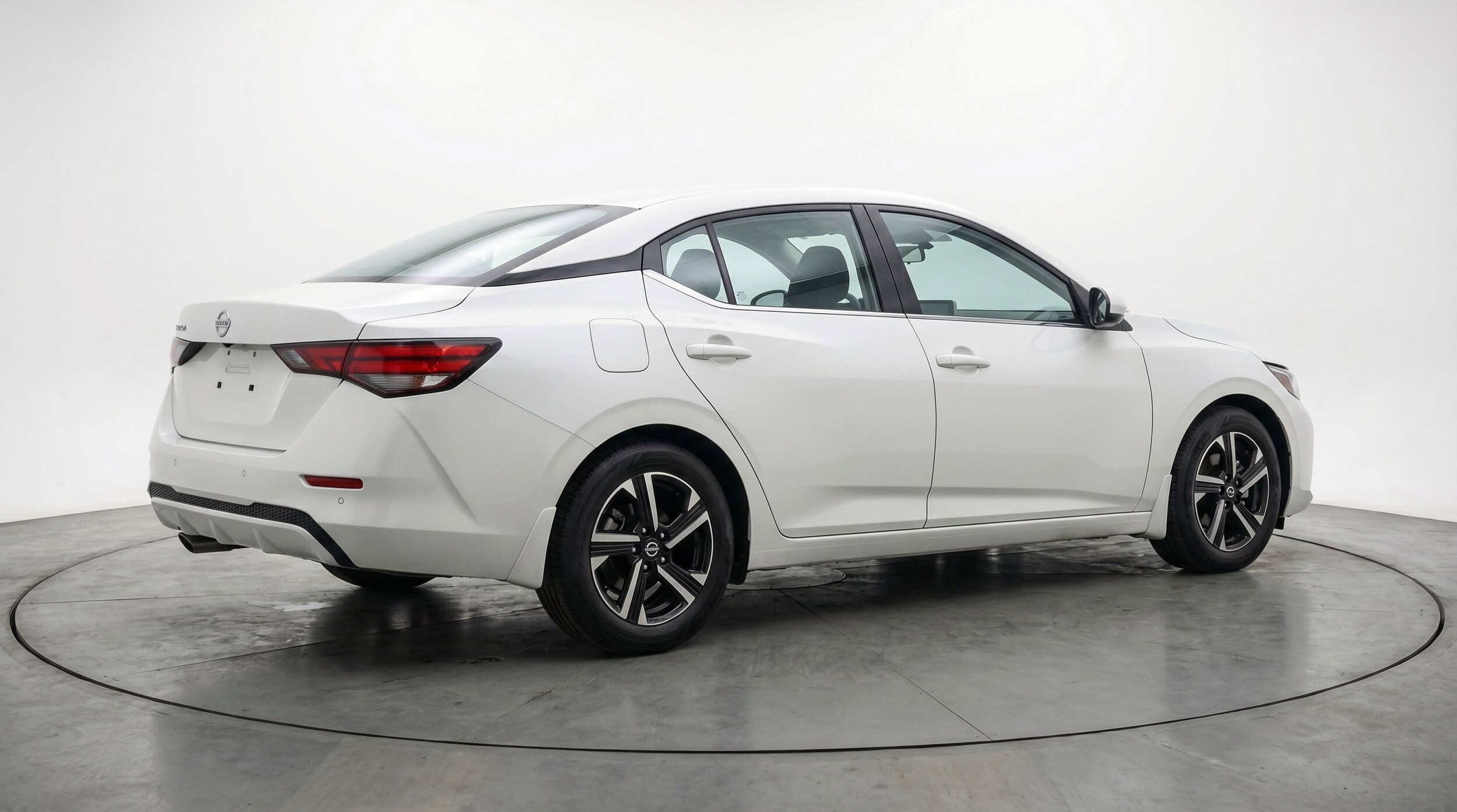 Thumbnail: 2025 Nissan Sentra - 9