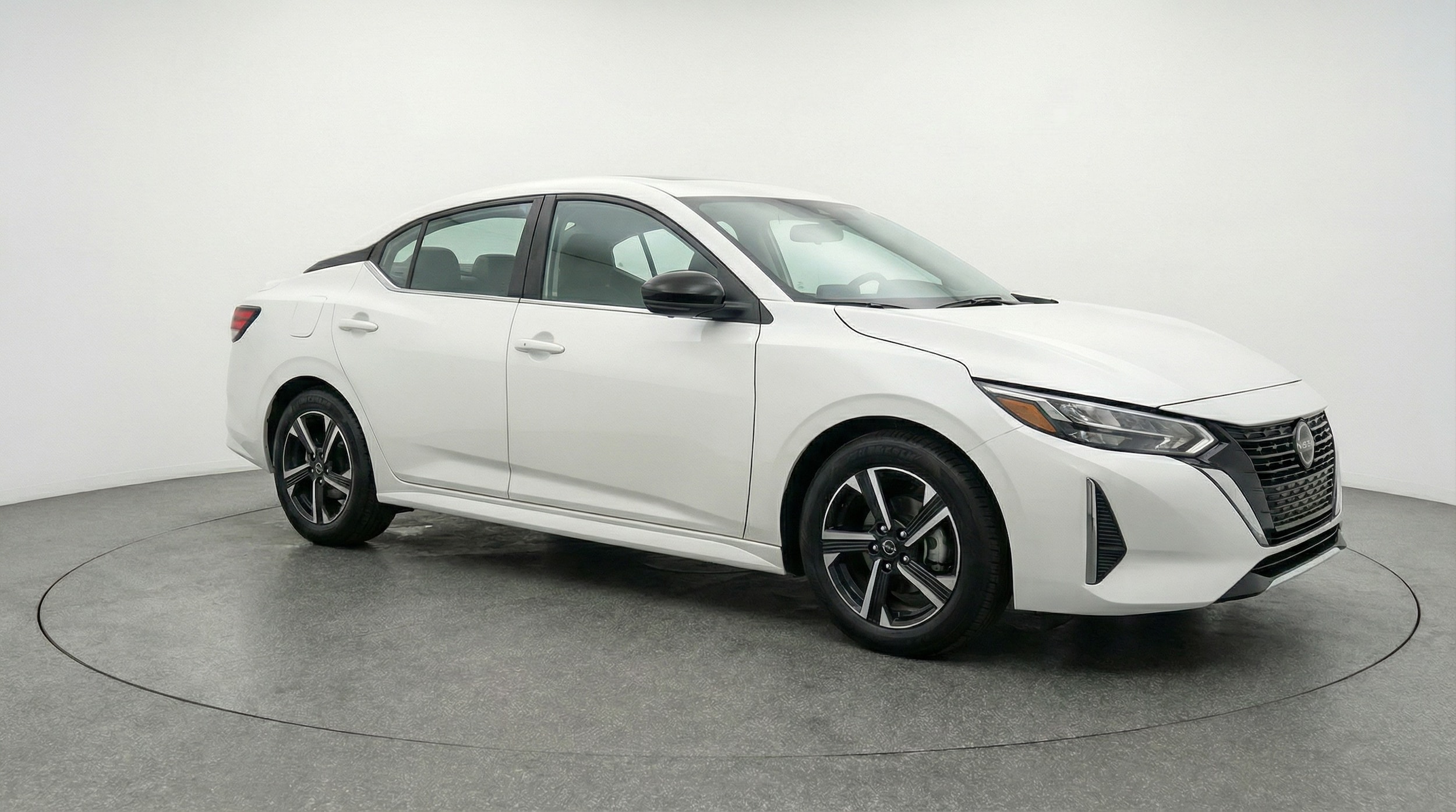 Thumbnail: 2025 Nissan Sentra - 1